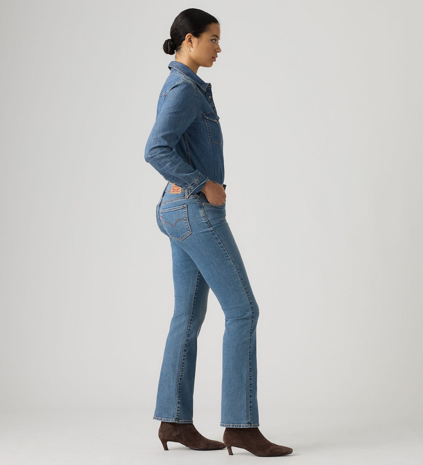 Main 3 - Levi's® Women's 315 Shaping Bootcut Jeans - 196320183