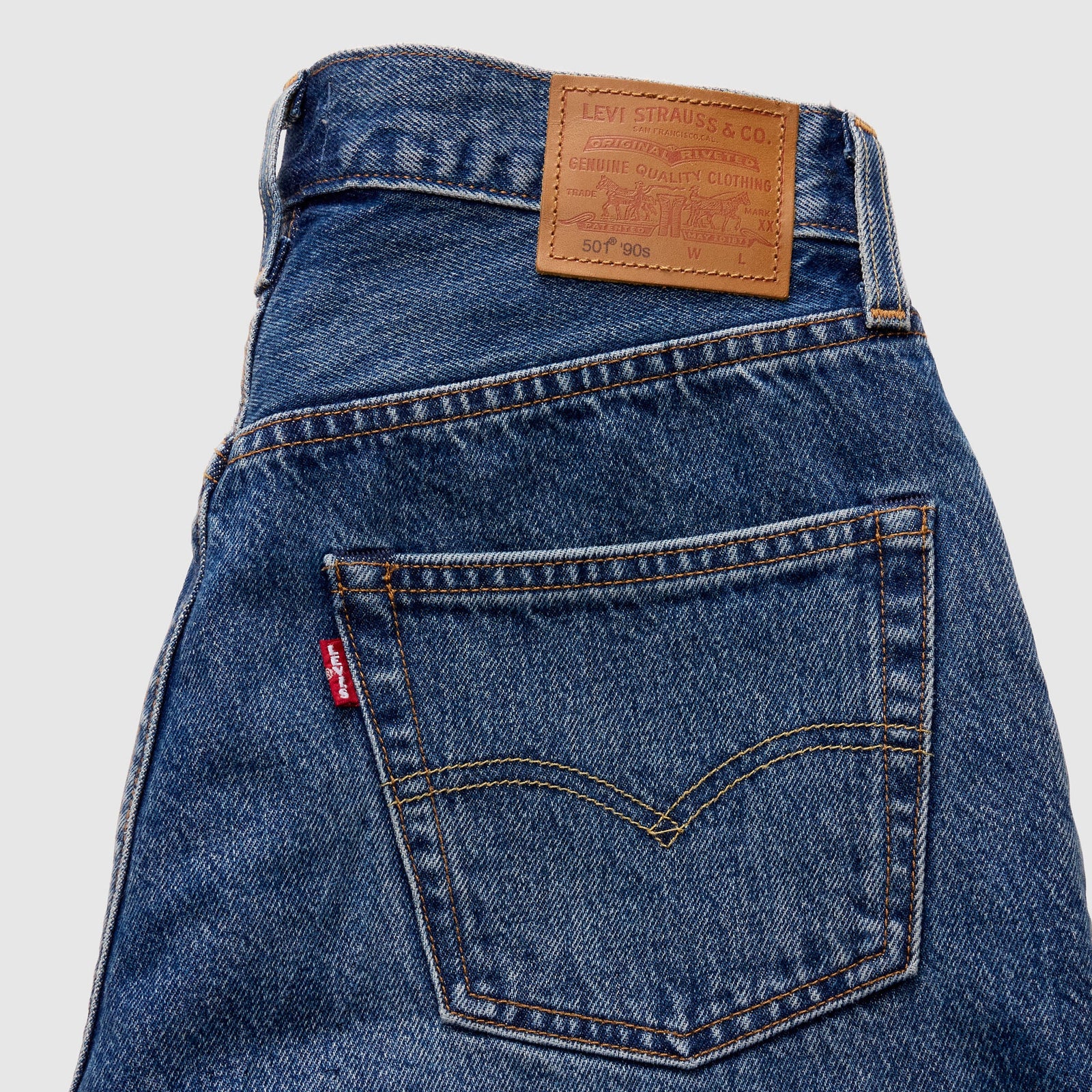 Main 7 - Levi's® Women's 501® '90s Selvedge Jeans - A19590116