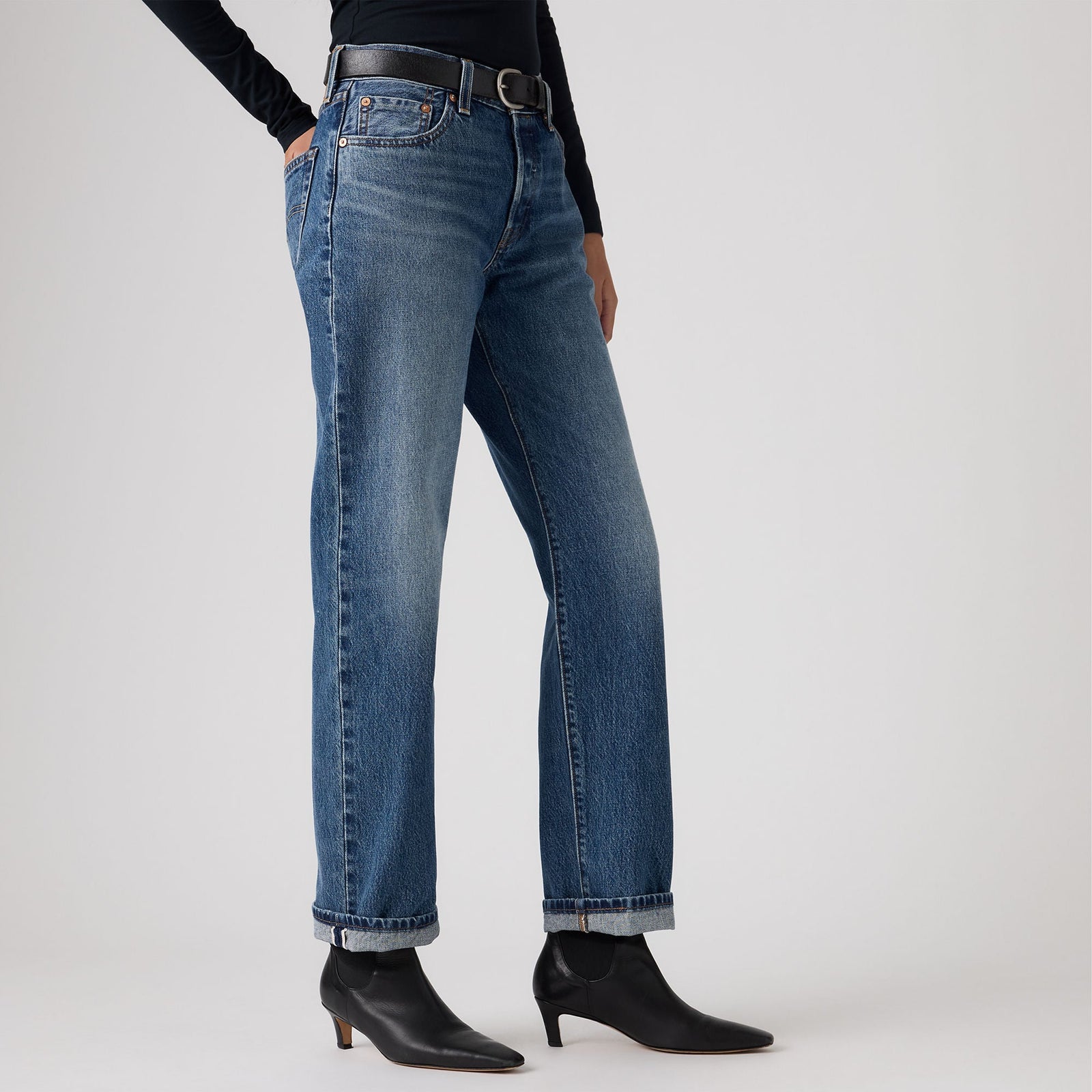 Main 5 - Levi's® Women's 501® '90s Selvedge Jeans - A19590116