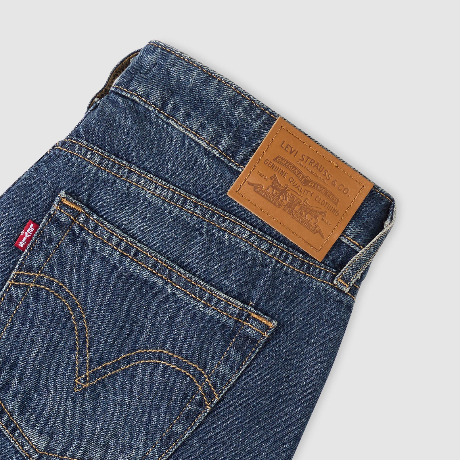Main 7 - Levi's® Women's Low Loose Jeans - A55660064