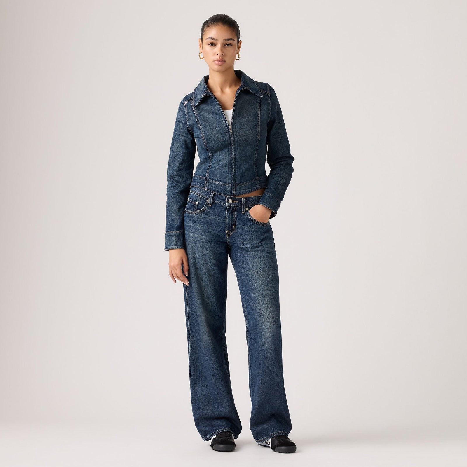 Main 1 - Levi's® Women's Low Loose Jeans - A55660064
