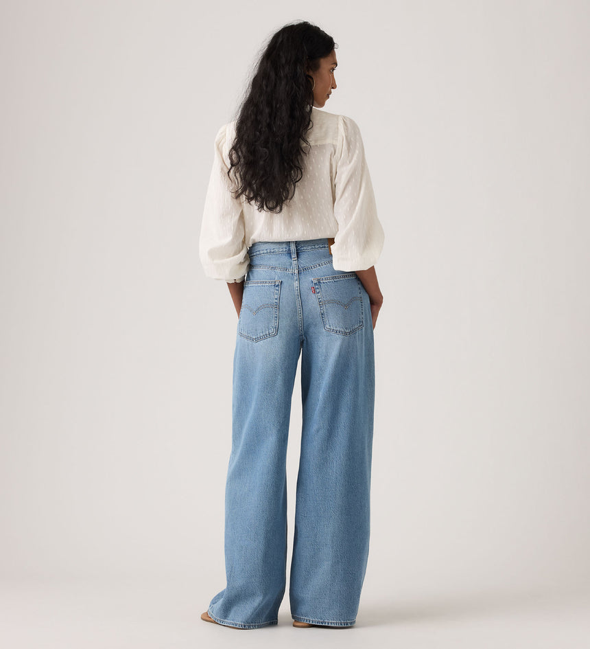 Main 2 - Levi's® Women's XL Straight Jeans - A87010041