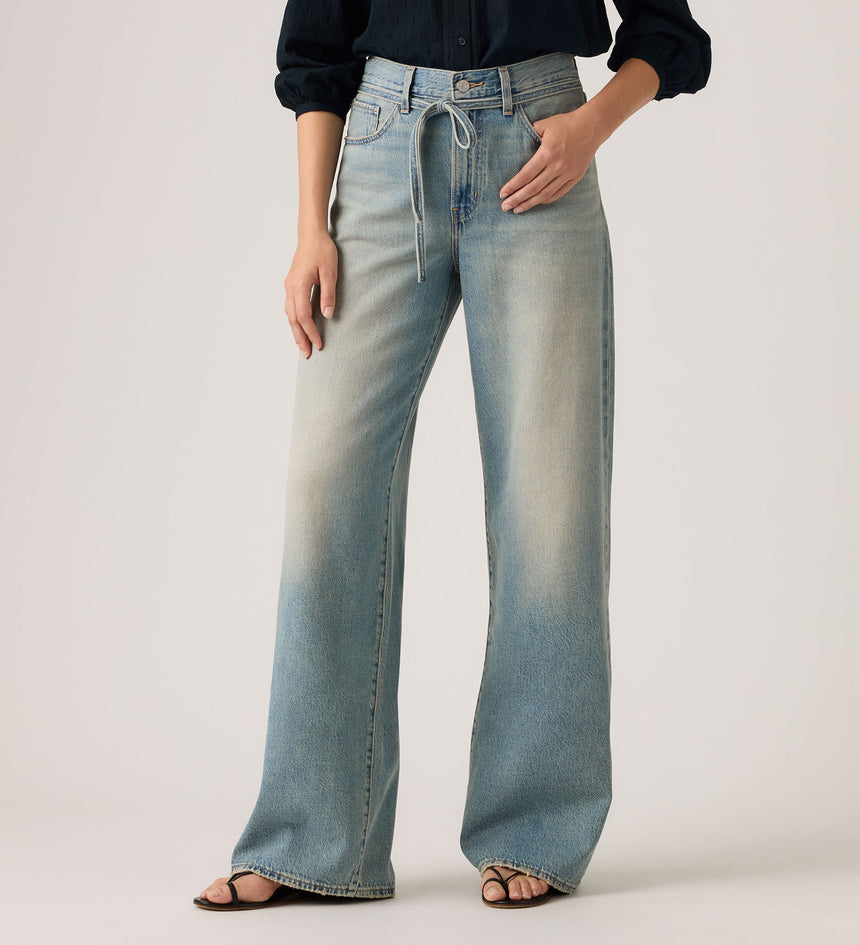 Main 5 - Levi's® Women's XL Straight Jeans - A87010042