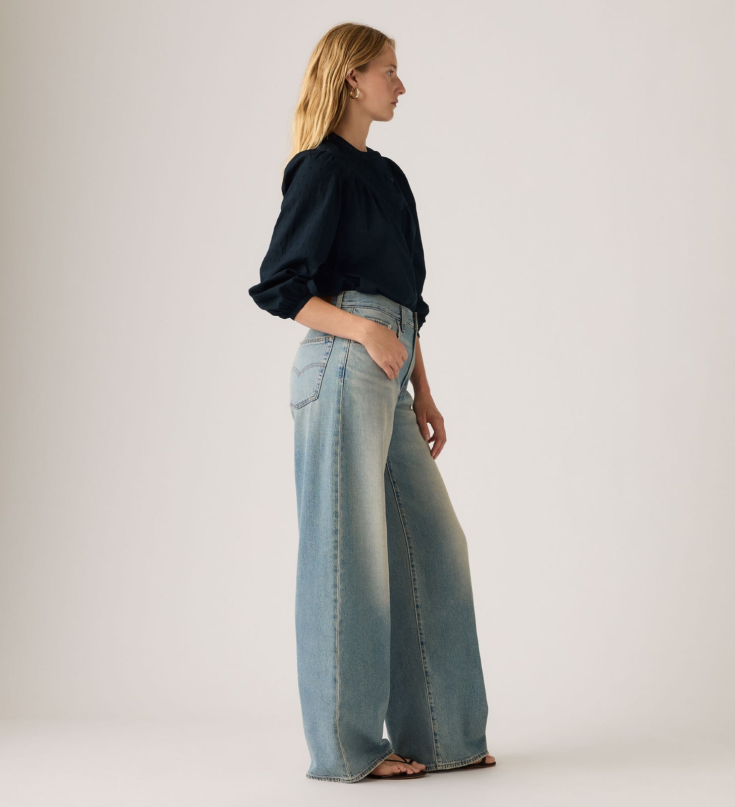 Main 3 - Levi's® Women's XL Straight Jeans - A87010042