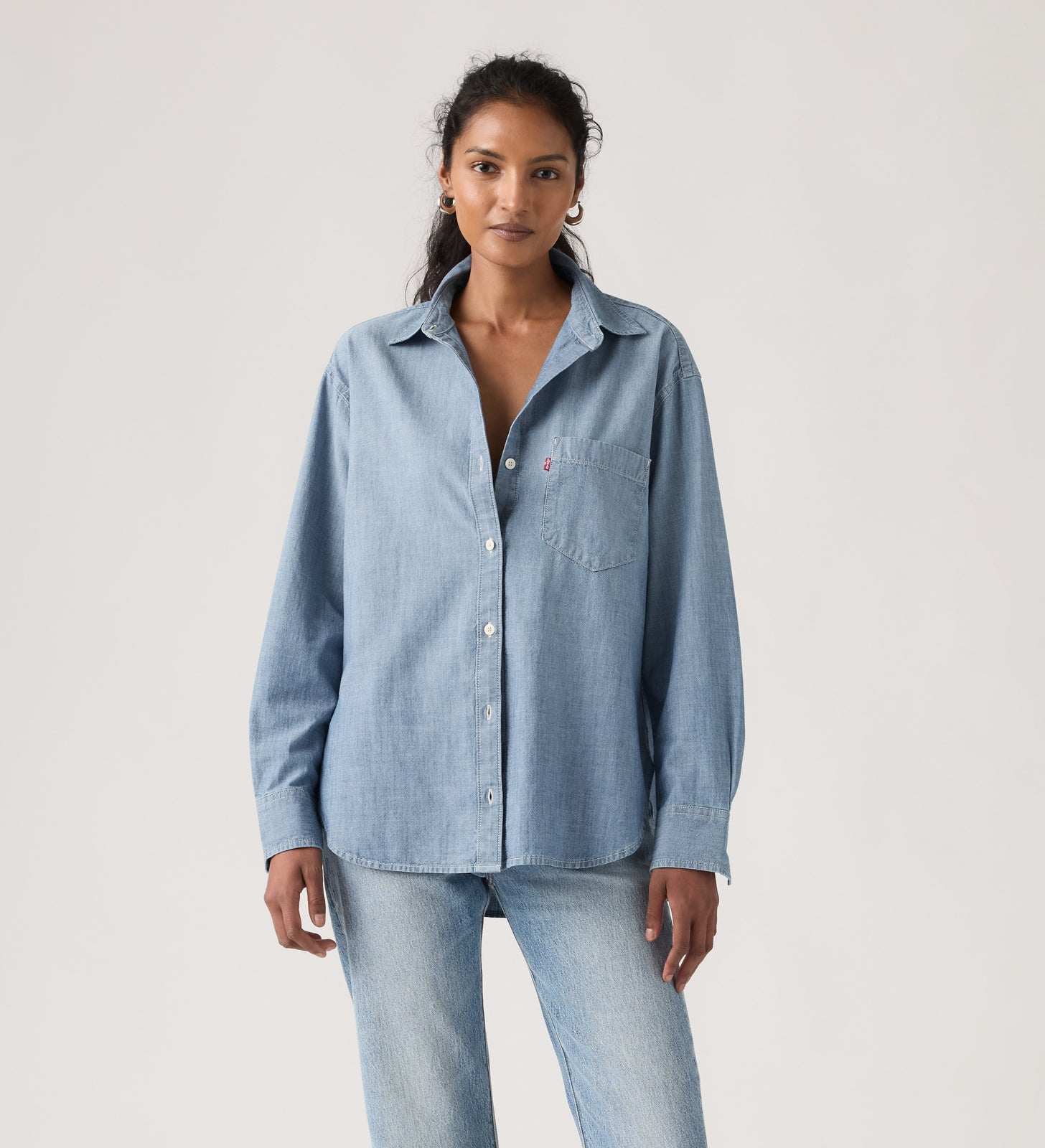 Main 2 - Levi's® Women's Harlie Boyfriend Shirt - 001HM0021