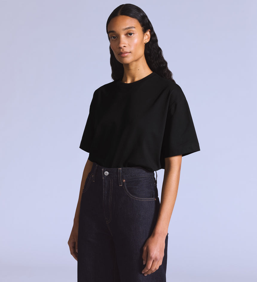 Main 1 - Levi's® Blue Tab™ Women's Daily Tee - 003JL0001