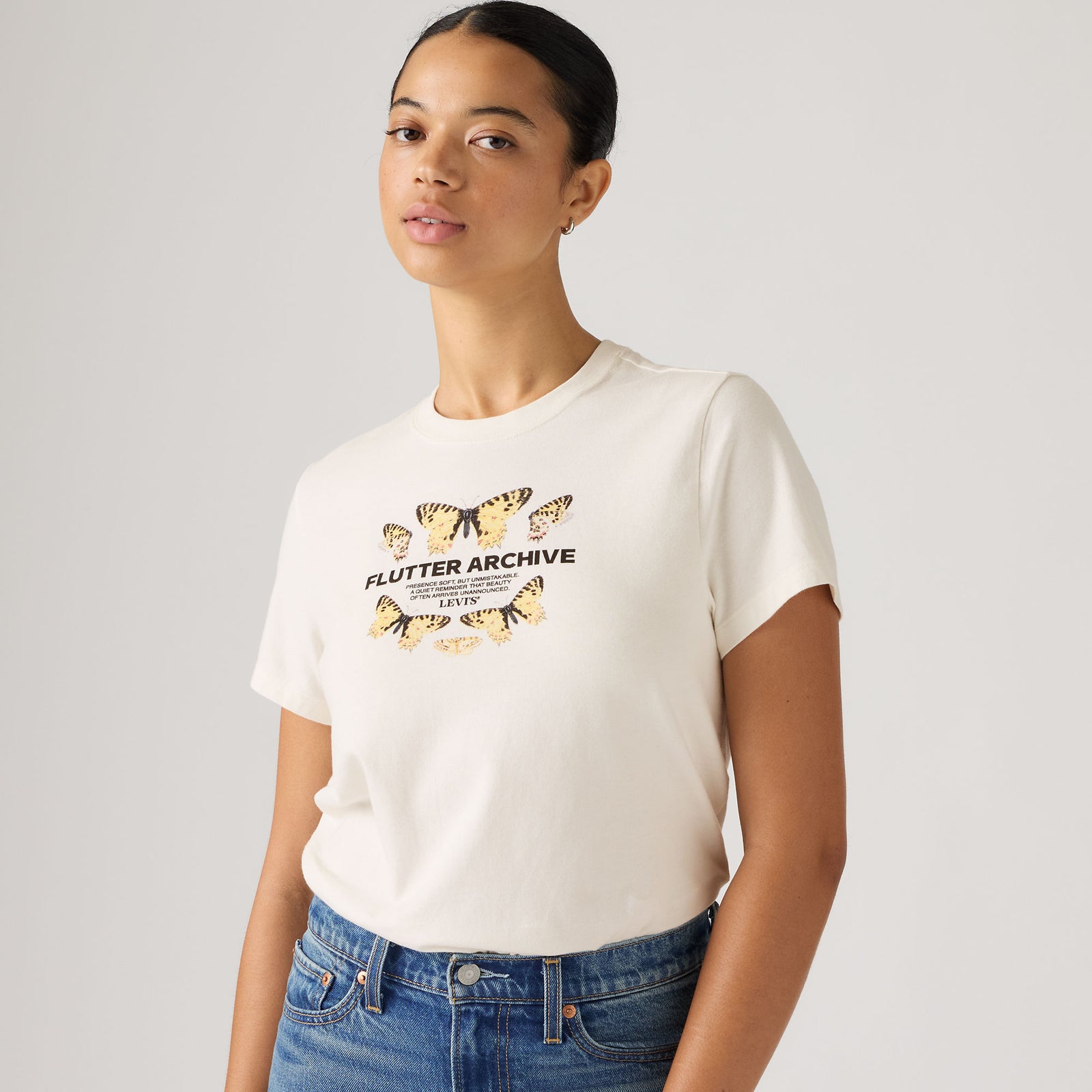Main 1 - Levi's® Women's Graphic Favorite Tee - 005GV0061
