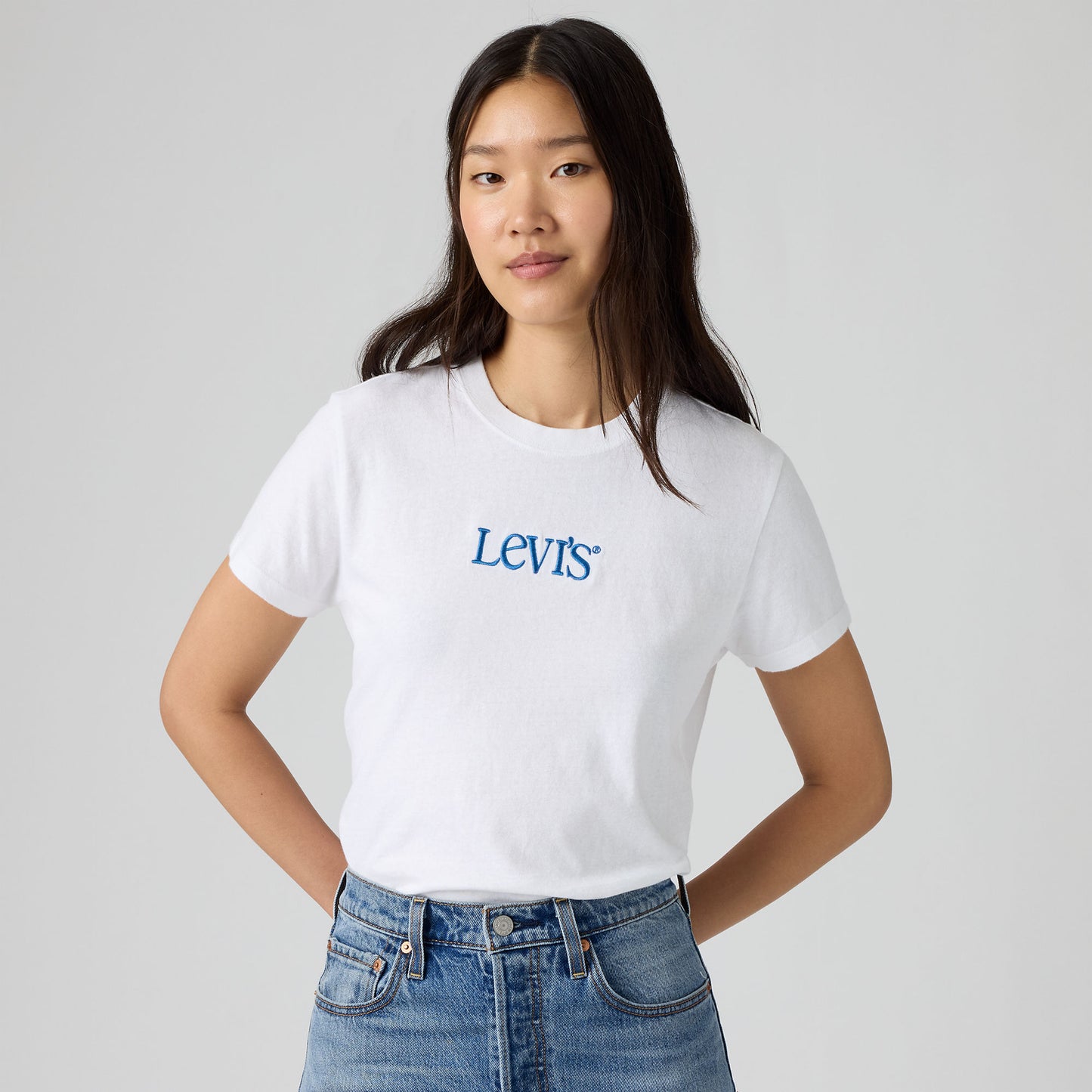 Levi's® Women's Graphic Favorite Tee