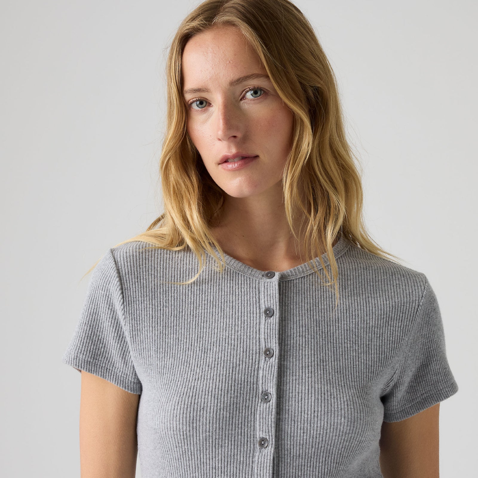 Main 5 - Levi's® Women's Rory Button-Through Shirt - 0086M0005