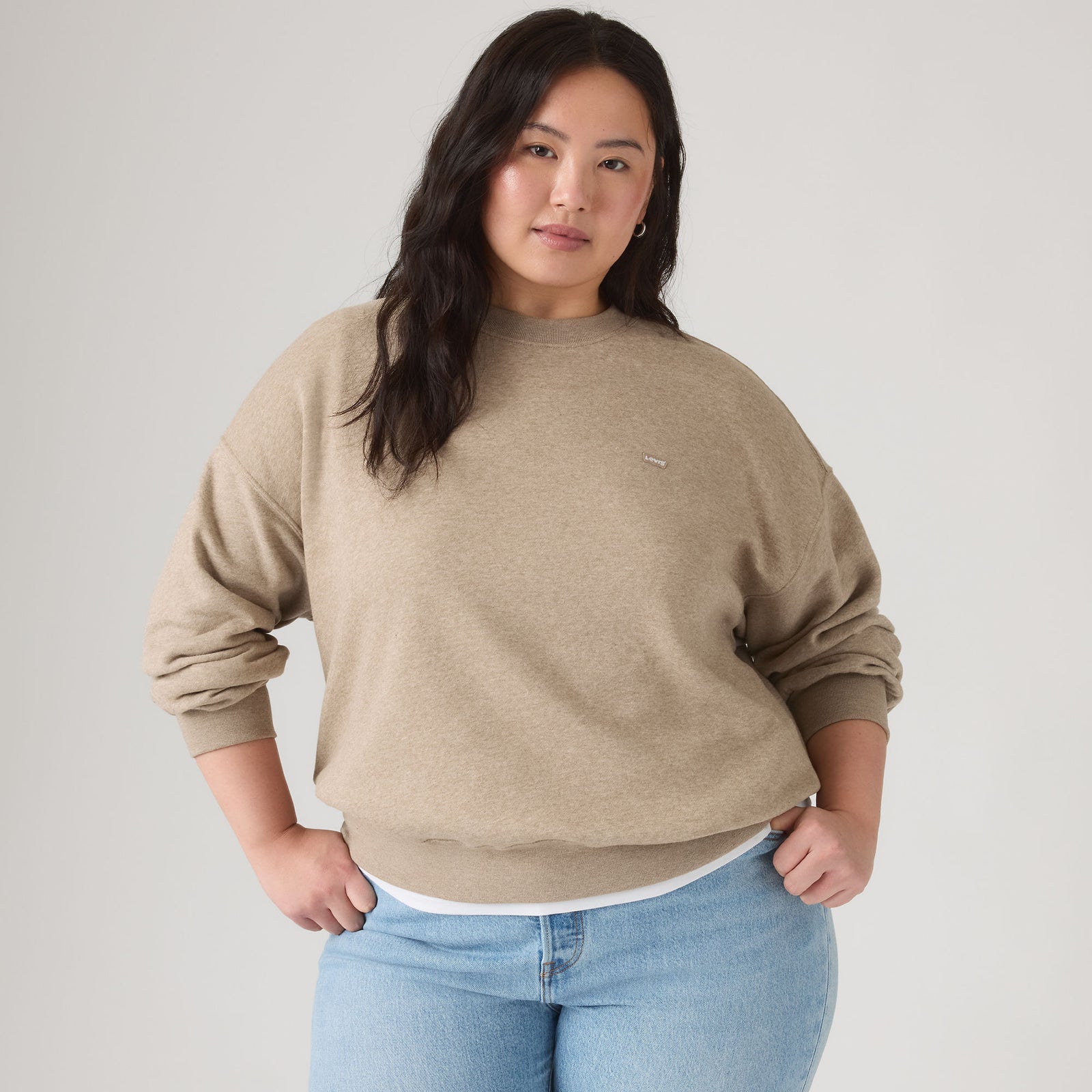 Main 2 - Levi's® Women's Everyday Crewneck Sweatshirt (Plus Size) - 009AX0001