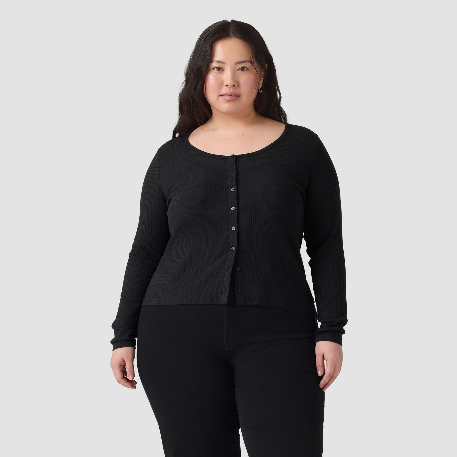 Main 4 - Levi's® Women's Austen Button-Up Long-Sleeve Top (Plus Size) - 009AZ0000
