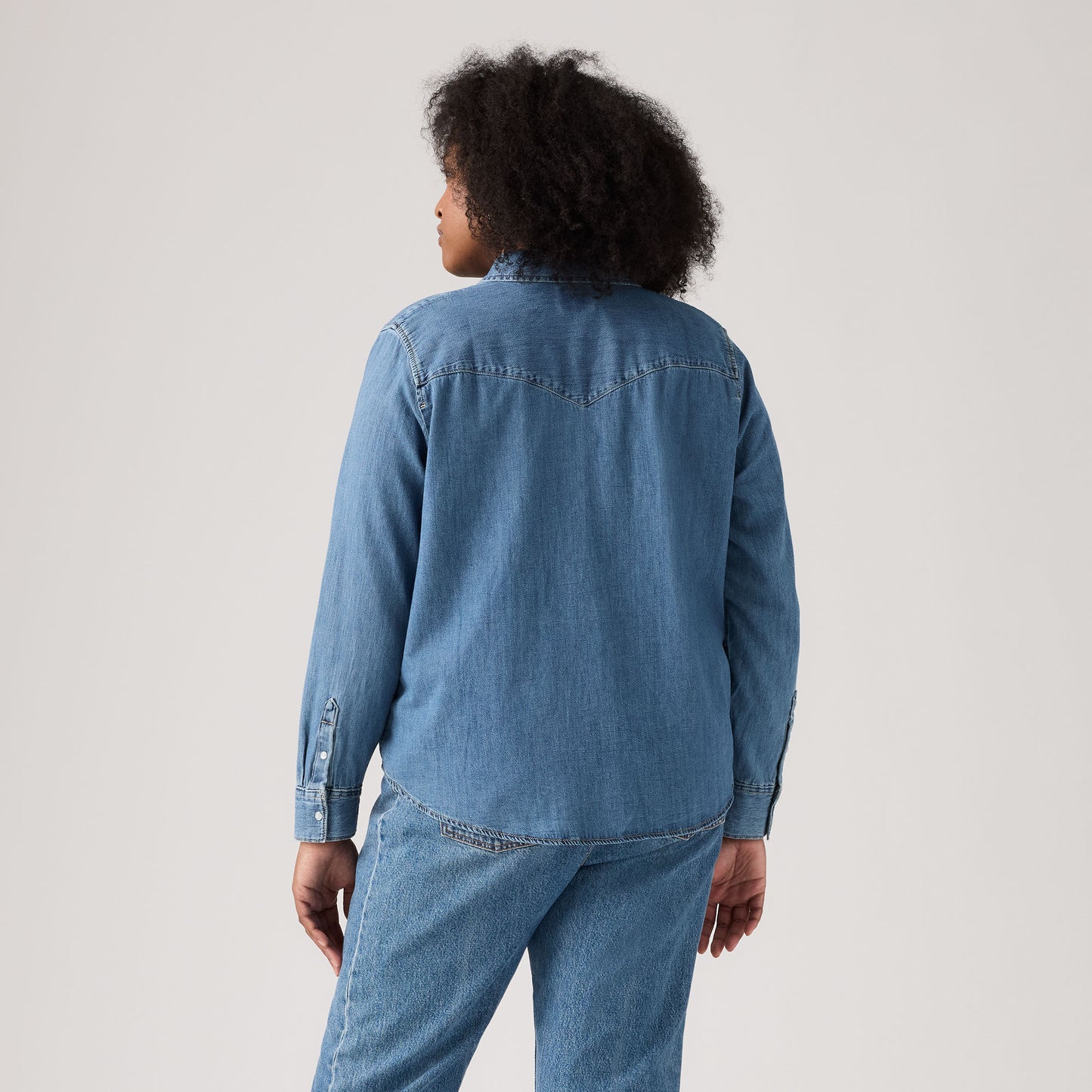Levi's® Women's Essential Western Shirt (Plus Size)