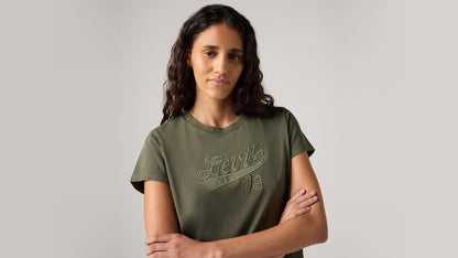 Levi's® Women's Graphic Boxy T-Shirt