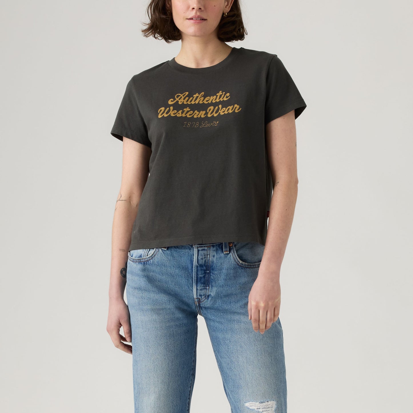 Levi's® Women's Graphic Boxy T-Shirt