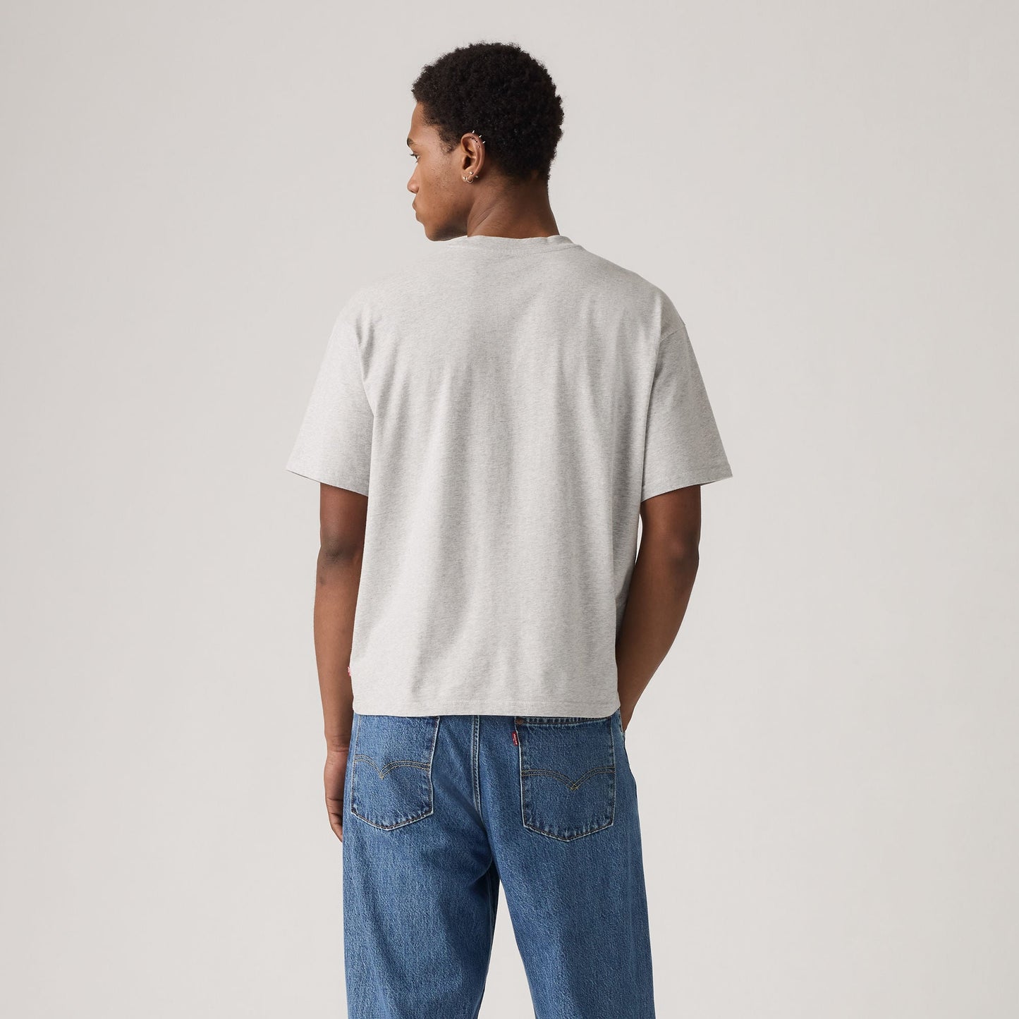 Levi's® Men's Graphic Cropped Tee