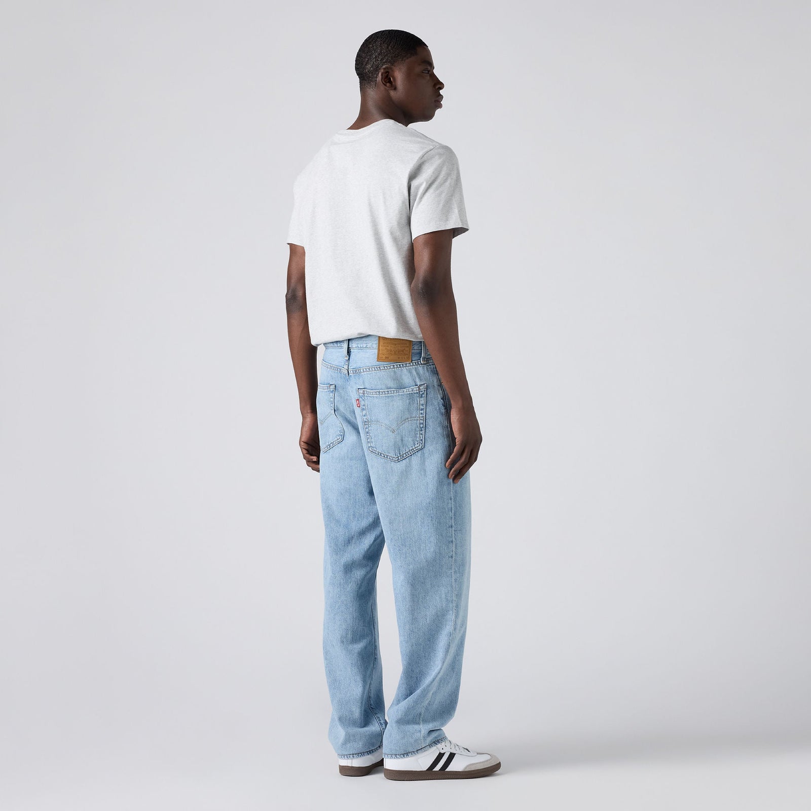 Main 2 - Levi’s® Men's 568™ Loose Straight Lightweight Jeans - 290370070