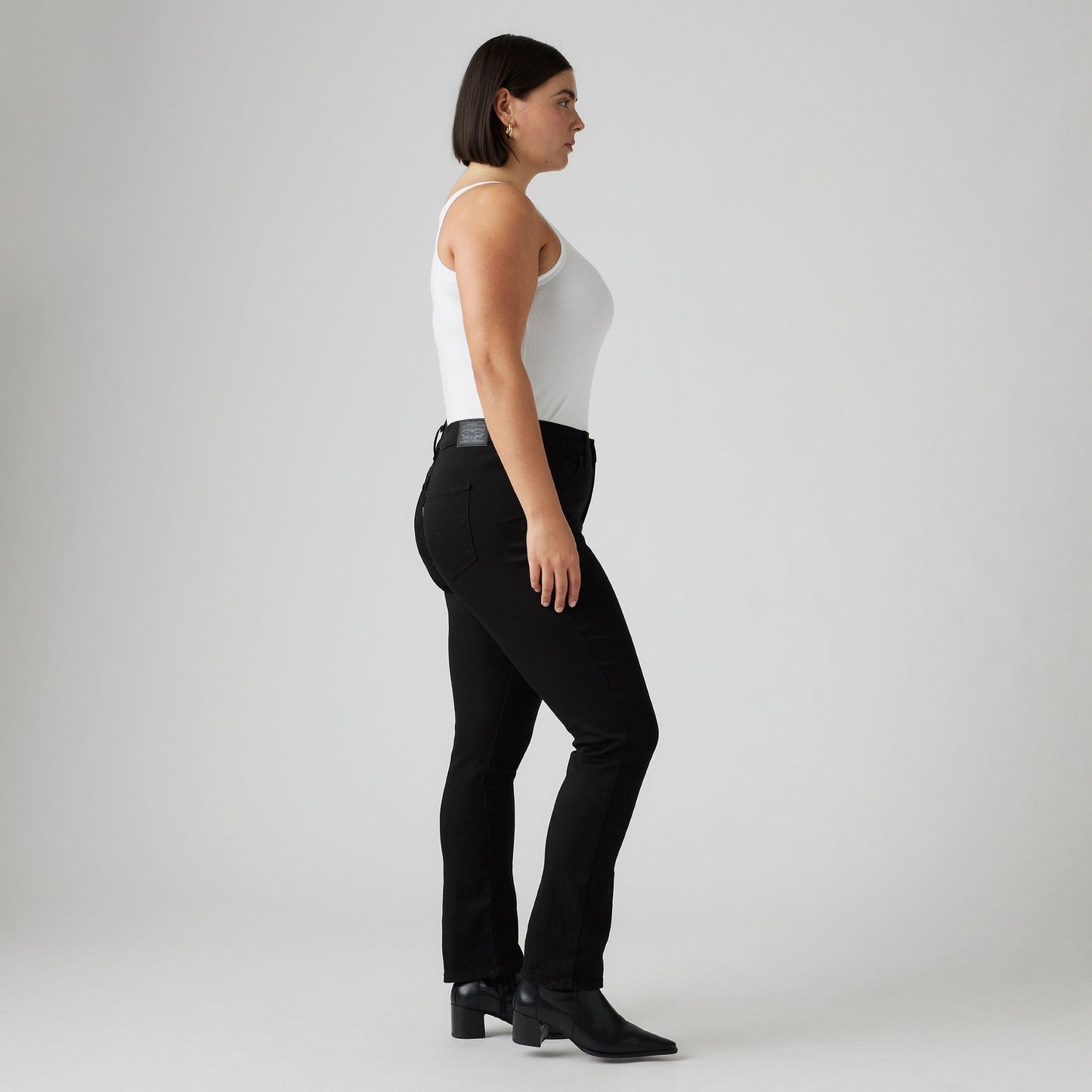 Levi’s® Women's 312 Shaping Slim Jeans