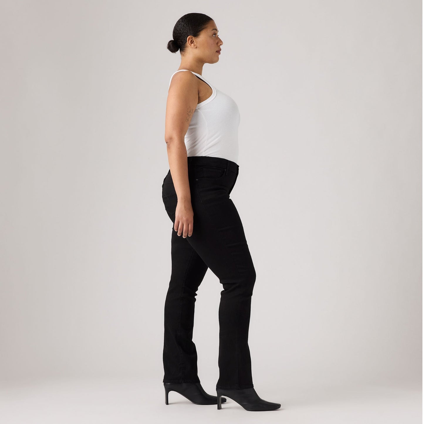 Levi's® Women's 314 Shaping Straight Jeans