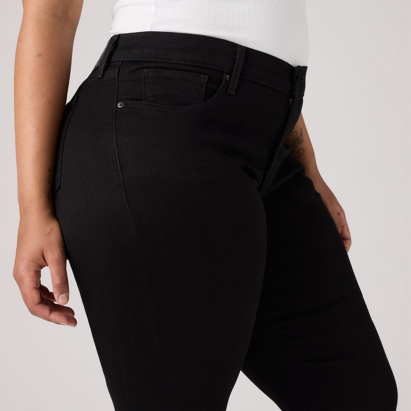 Main 16 - Levi's® Women's 314 Shaping Straight Jeans - 196310000