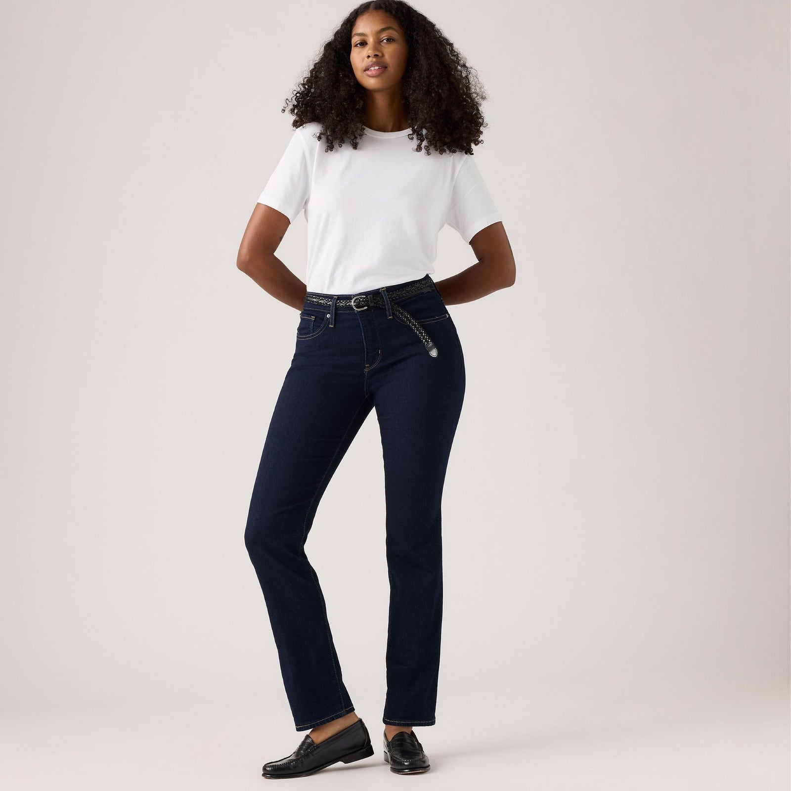 Main 3 - Levi's® Women's 314 Shaping Straight Jeans SCL - 