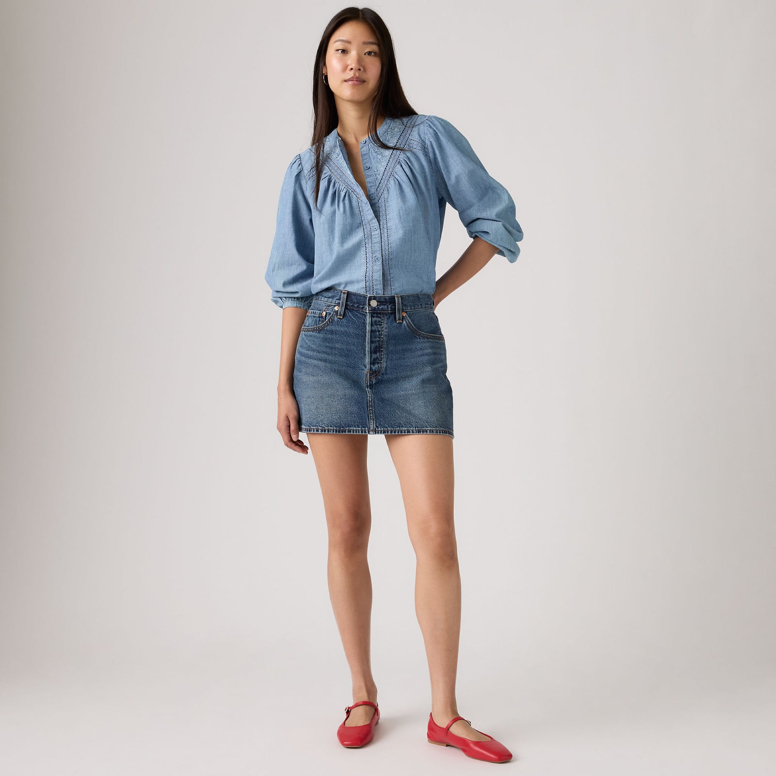 Main 1 - Levi’s® Women's Icon Skirt - A46940084