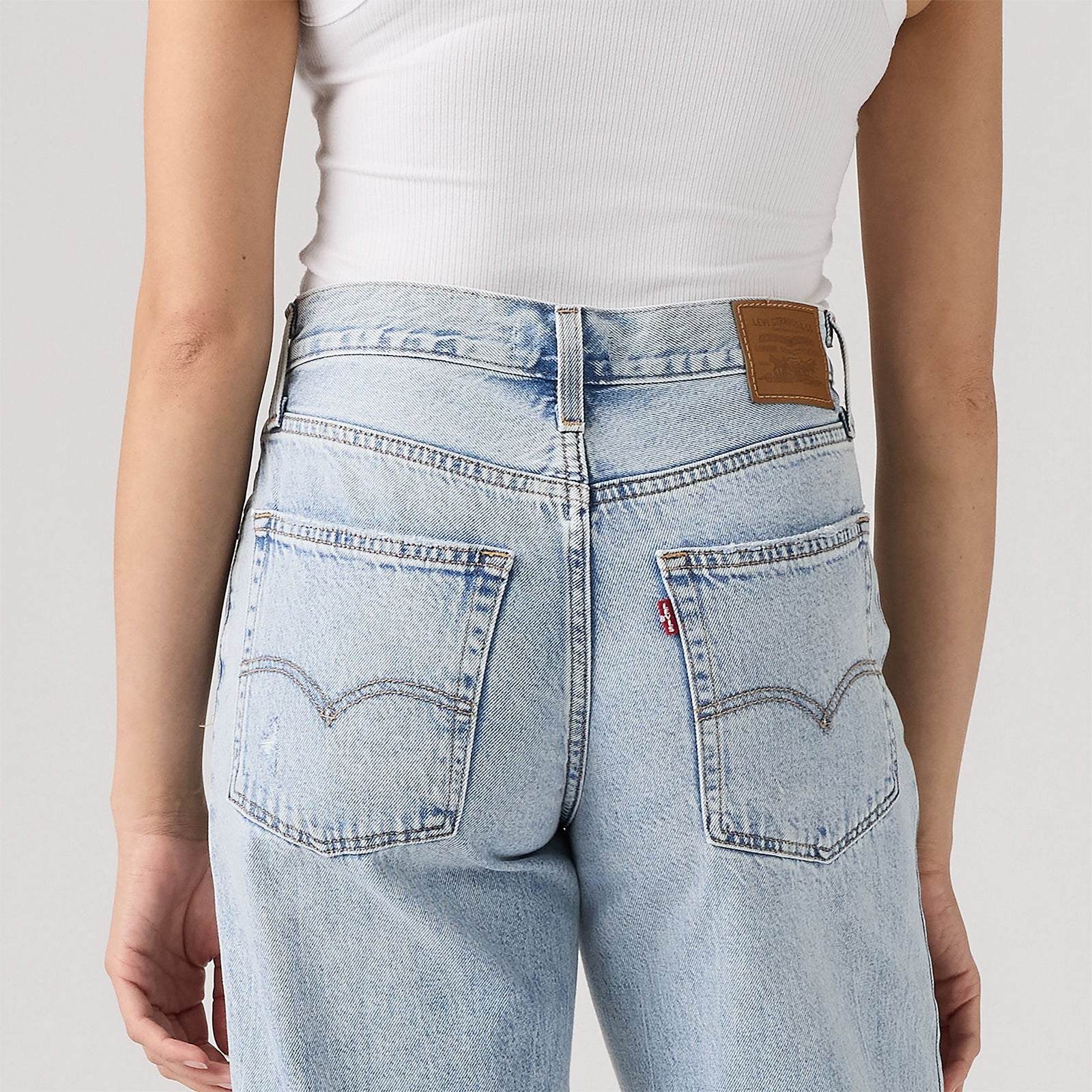Main 7 - Levi's® Women's Baggy Dad Jeans - A34940036