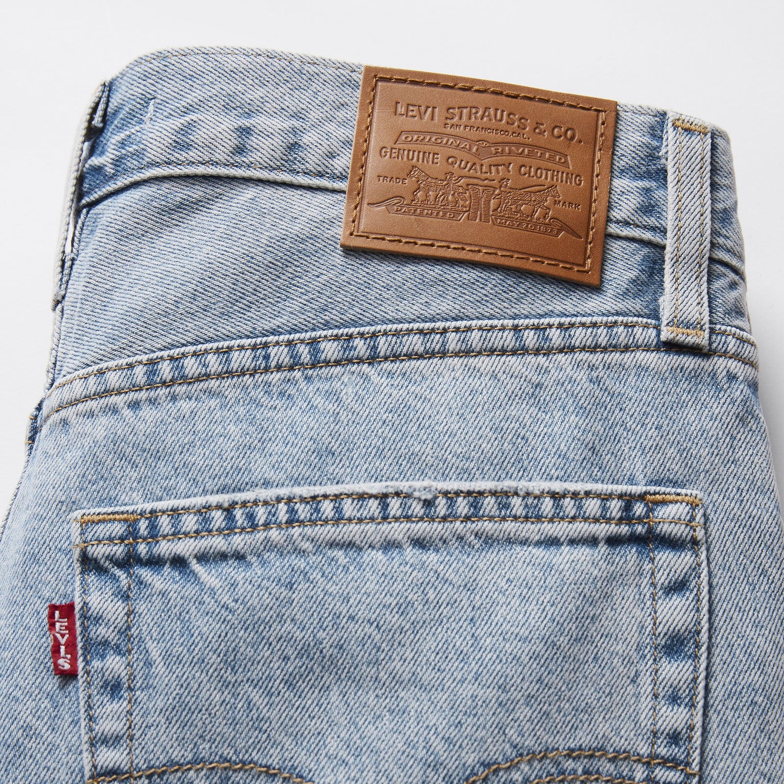 Main 9 - Levi's® Women's Baggy Dad Jeans - A34940036