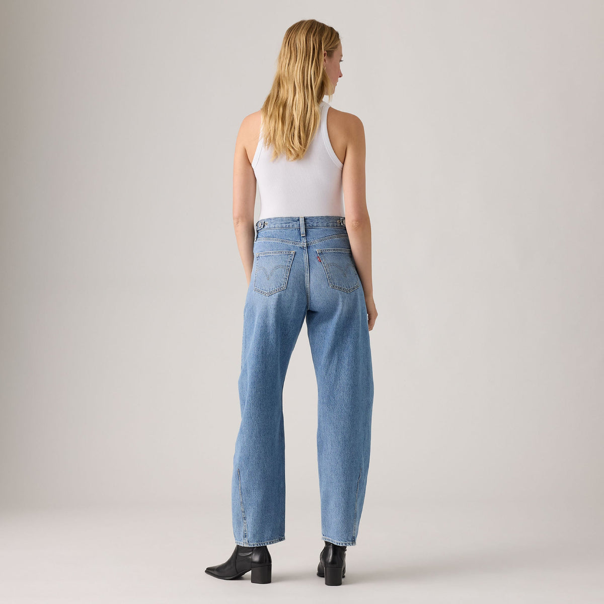 Levi's® Women's Cinch Barrel Jeans