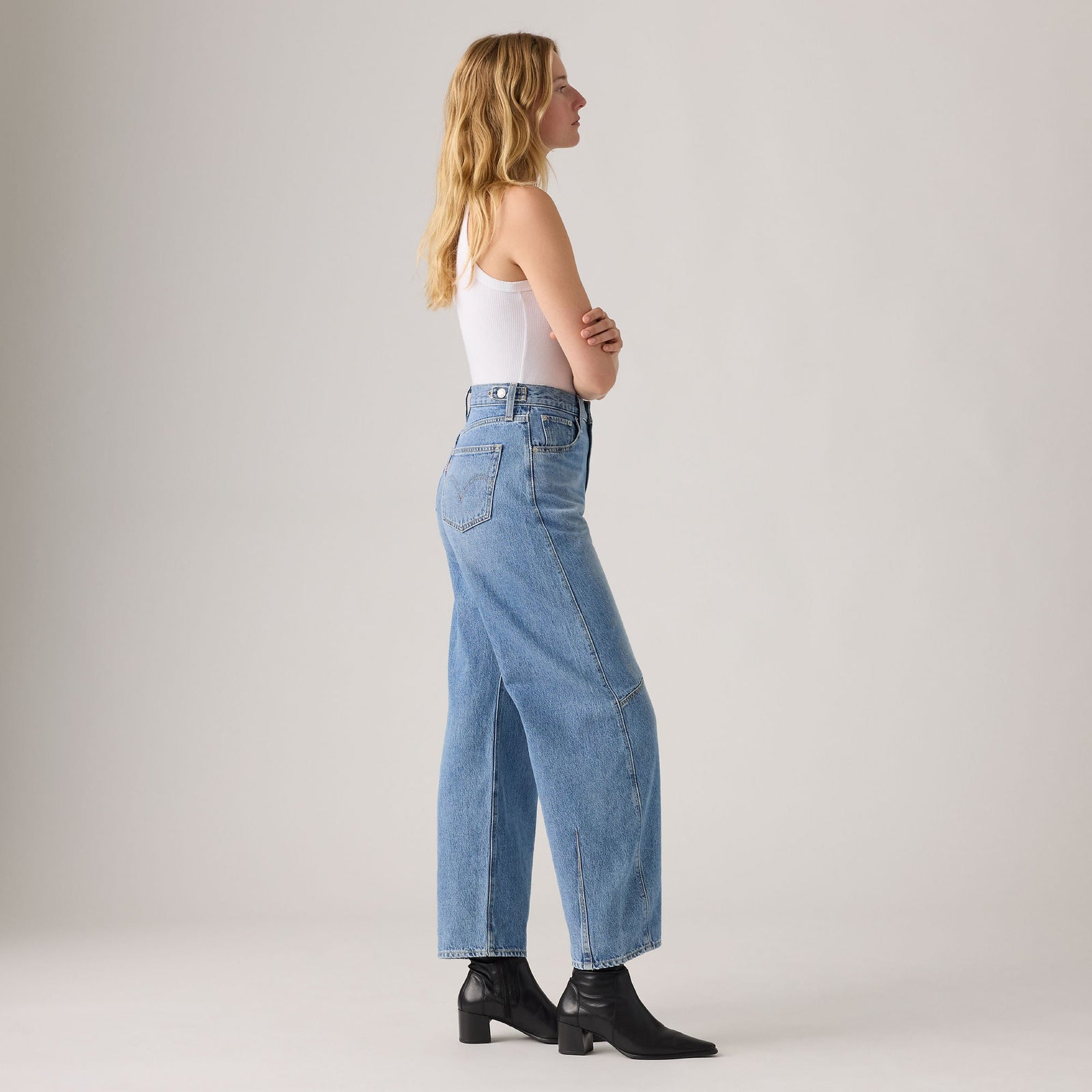 Main 3 - Levi's® Women's Cinch Barrel Jeans - 003V50002