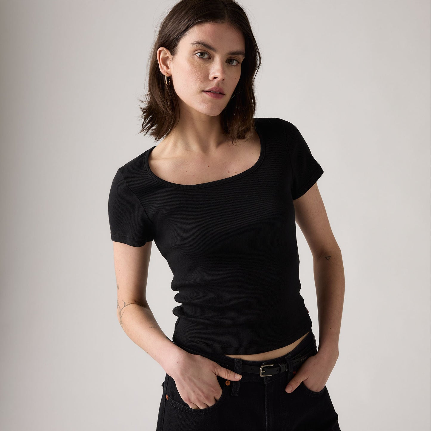 Levi's® Women's Essential Square Neck Tee