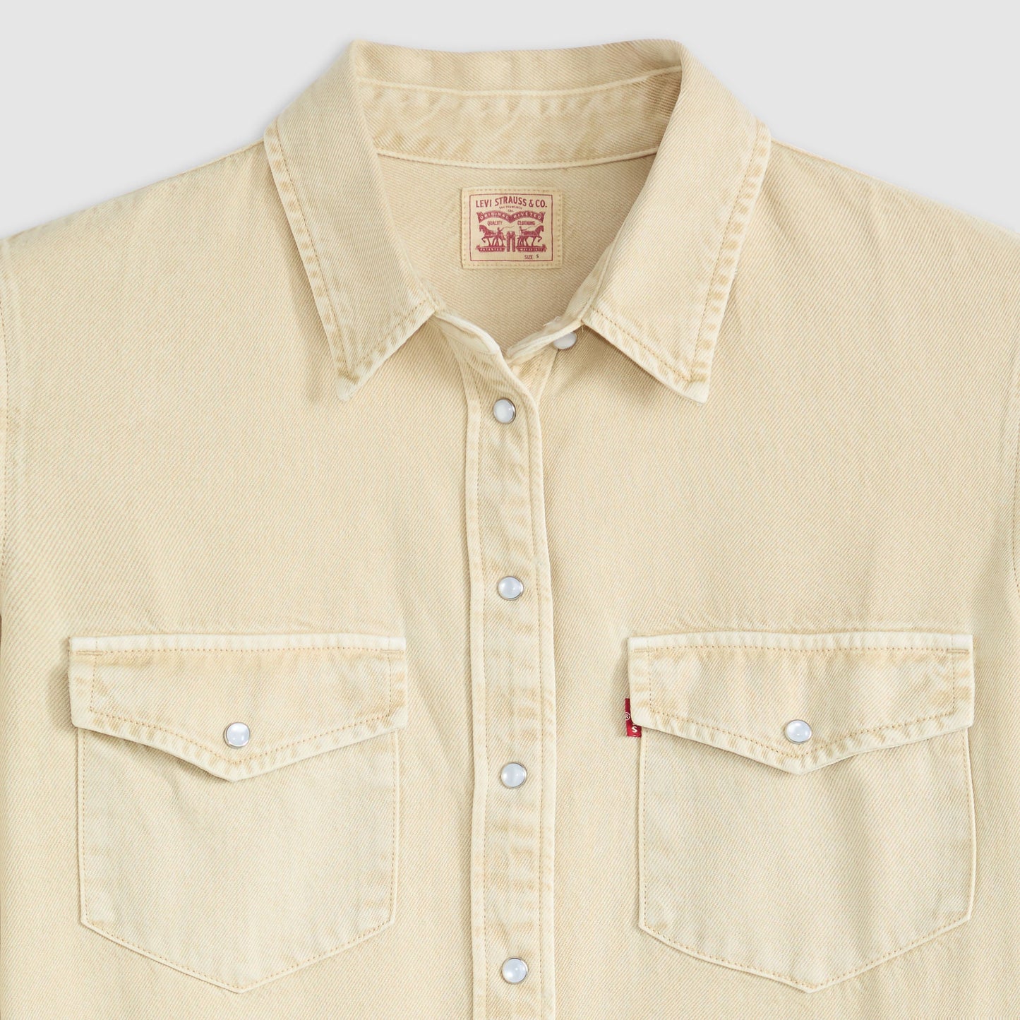 Levi's® Women's Essential Western Shirt