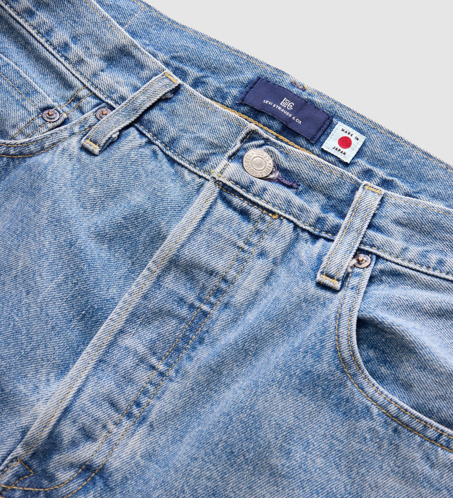 Main 4 - Levi's® Blue Tab™ Men's 1980s 501® Jeans - A58750019