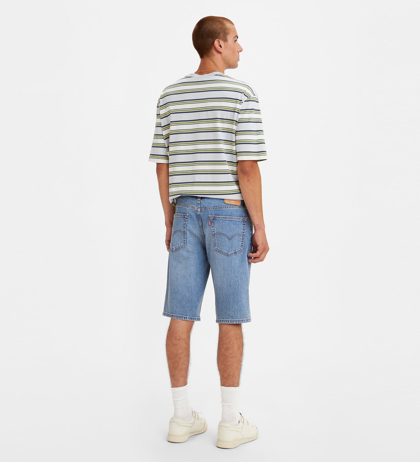 Main 2 - Levi's® Men's 405 Standard Shorts - 398640006