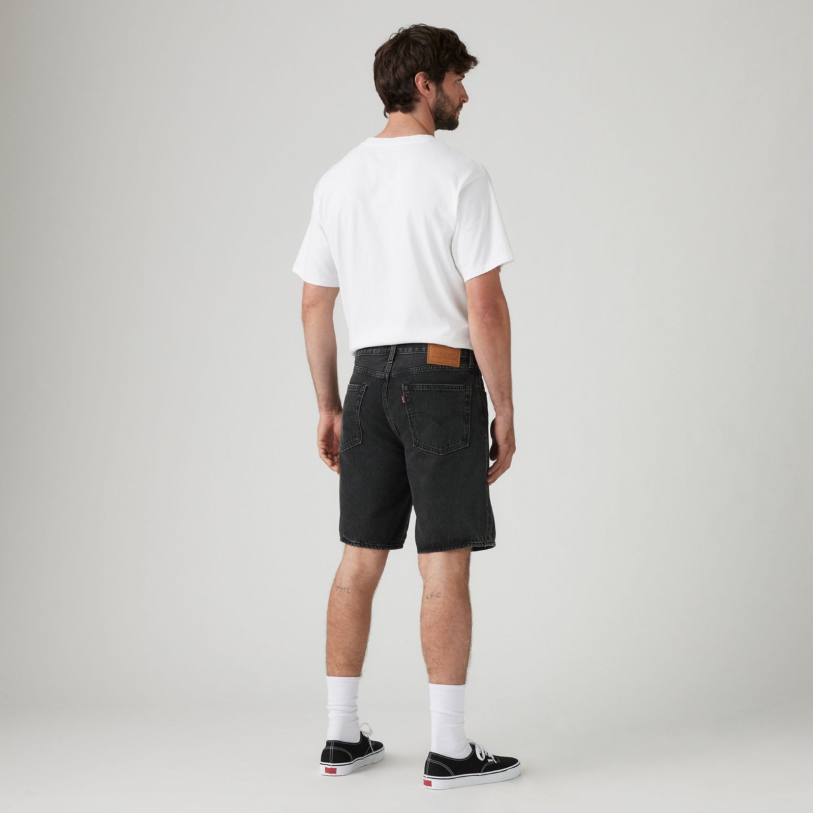 Main 2 - Levi's® Men's 454 Relaxed Shorts - 000YB0009