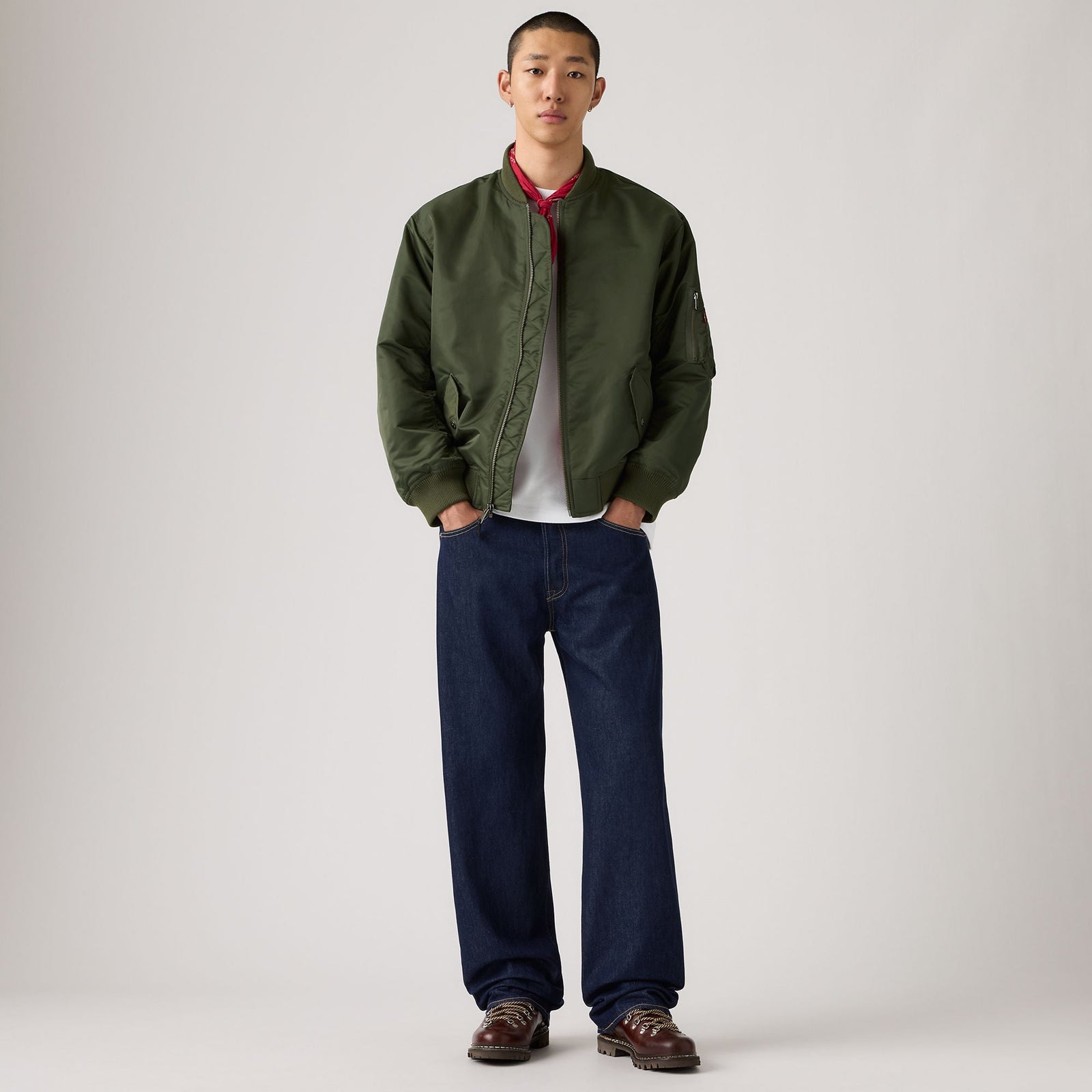 Main 4 - Levi's® Men's 501® Loose Jeans - 0057U0006