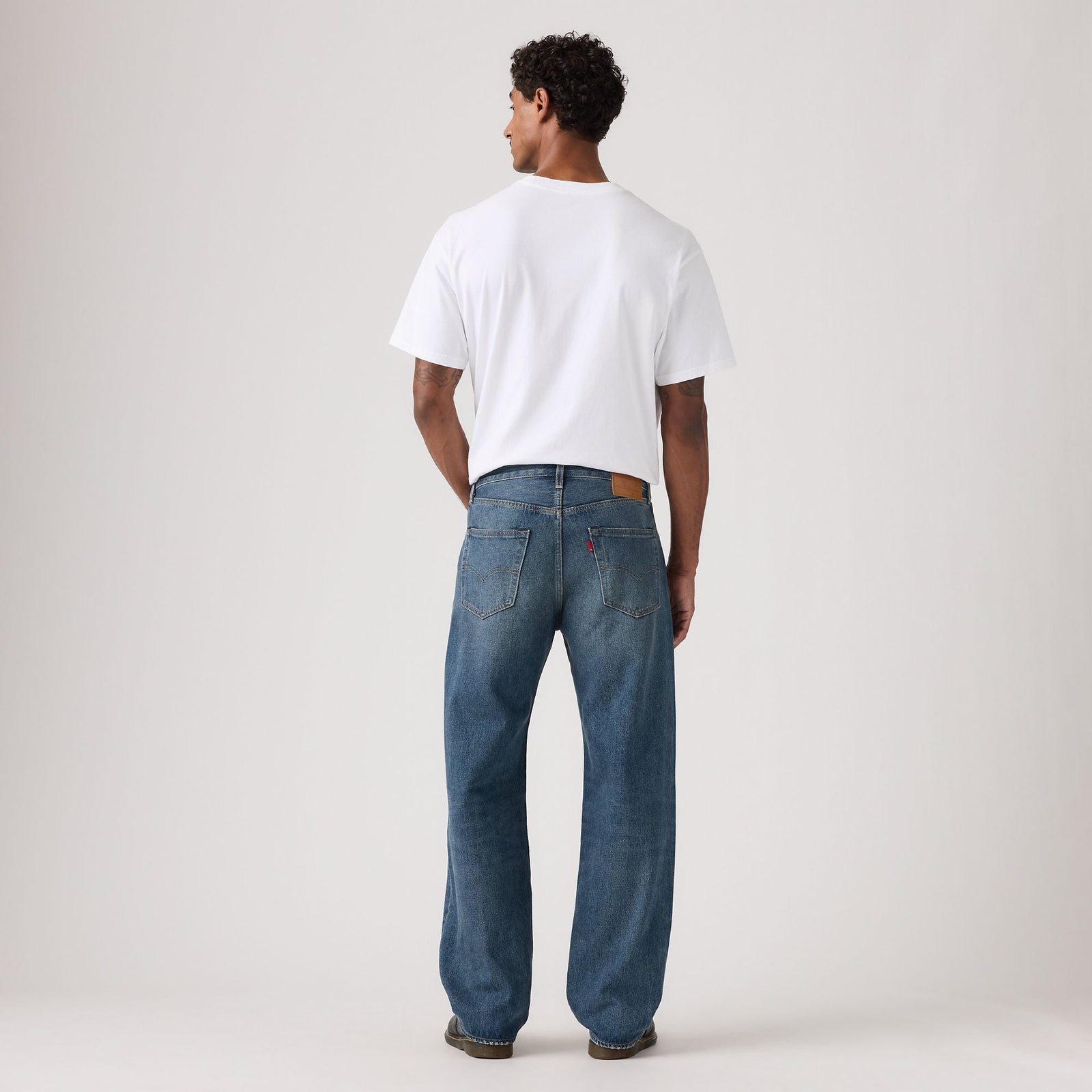 Main 2 - Levi's® Men's 501® Loose Jeans - 0057U0007