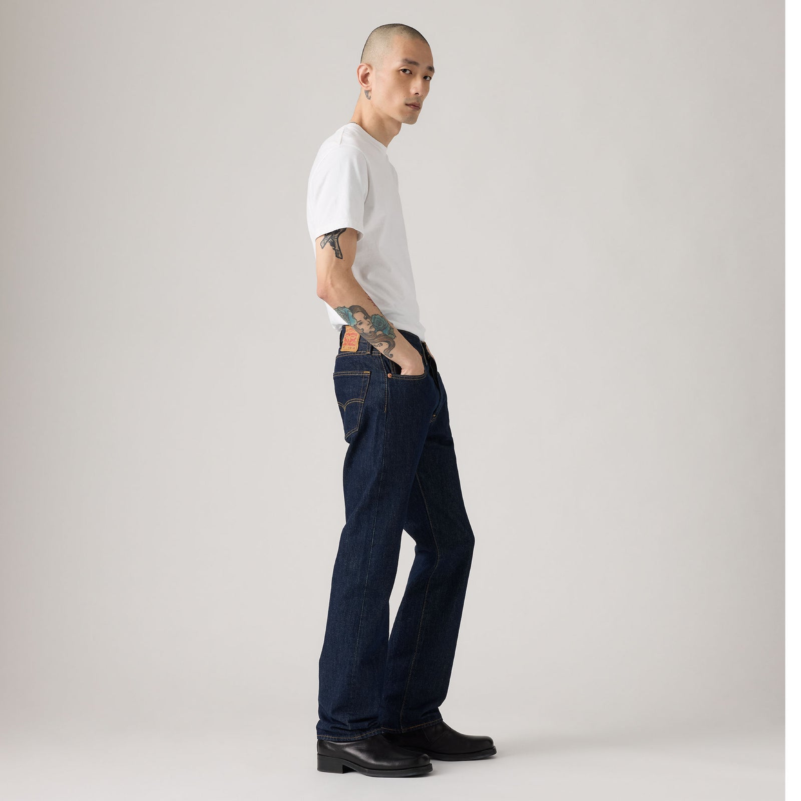 Main 3 - Levi's® Men's 501® Original Jeans - 005010115