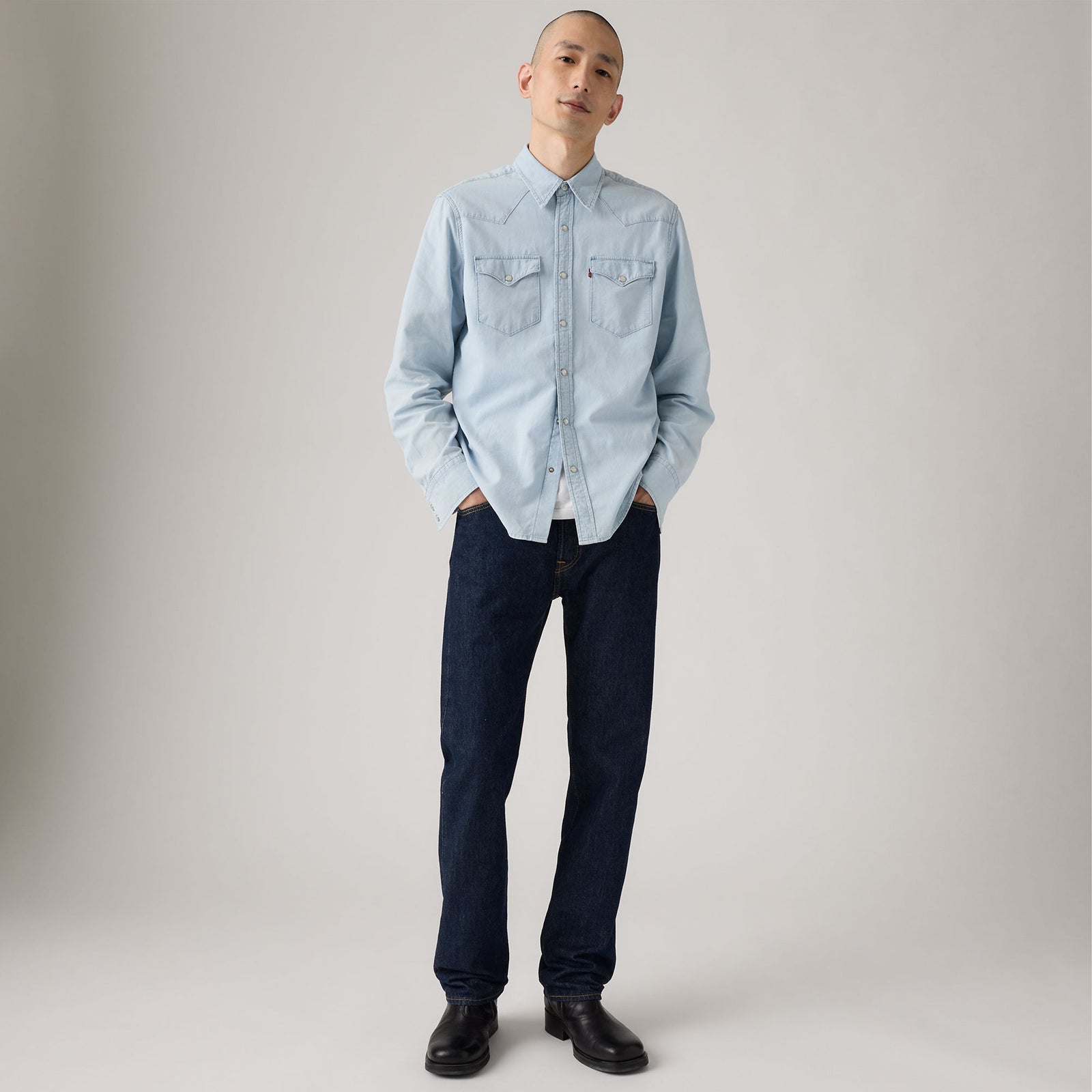 Main 4 - Levi's® Men's 501® Original Jeans - 005010115