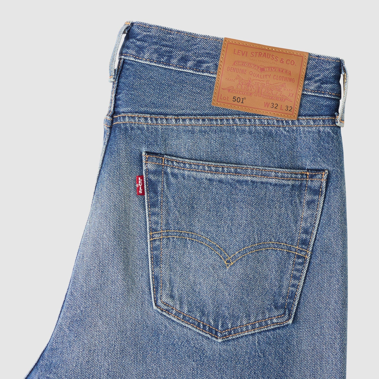 Main 7 - Levi's® Men's 501® Original Jeans - 005013785