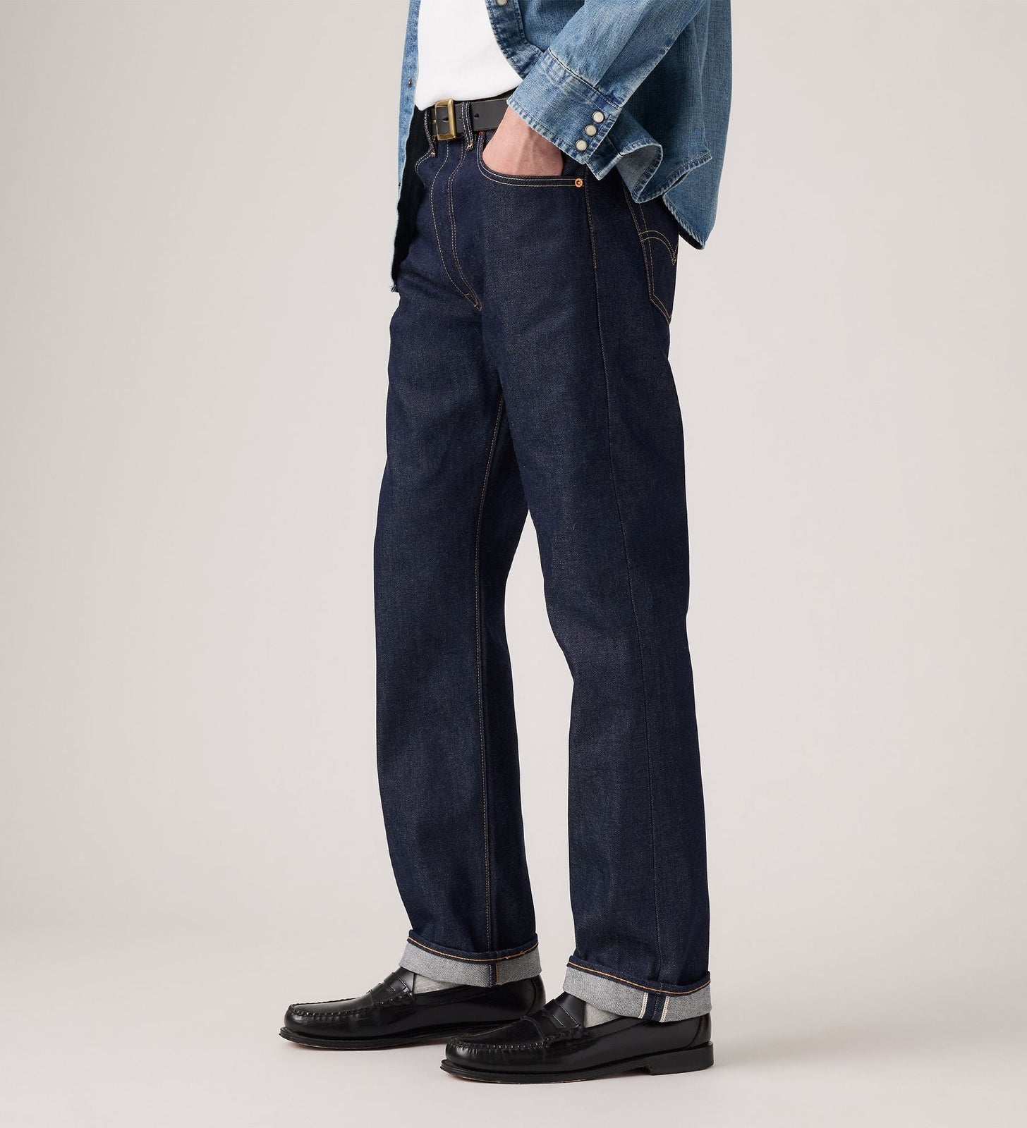 Main 5 - Levi's® Men's 501® Original Shrink-to-Fit™ Selvedge Jeans - 005013722