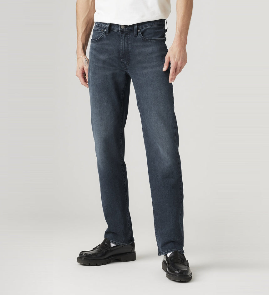 514™ Straight Jeans – Get the Balanced Fit in Abu Voano Flex
