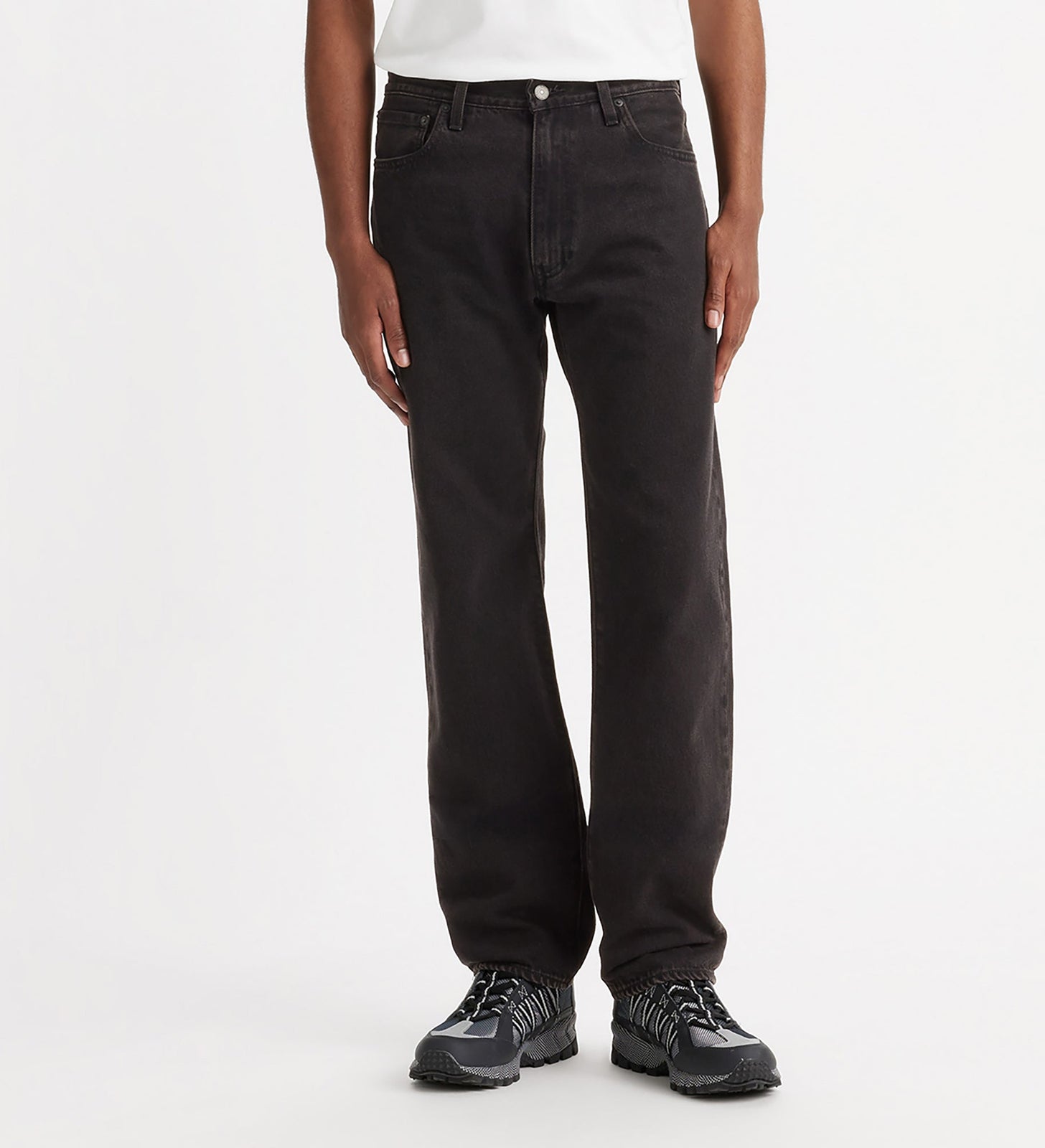 Main 6 - Levi's® Men's 555™ Relaxed Straight Jeans - 000LO0002