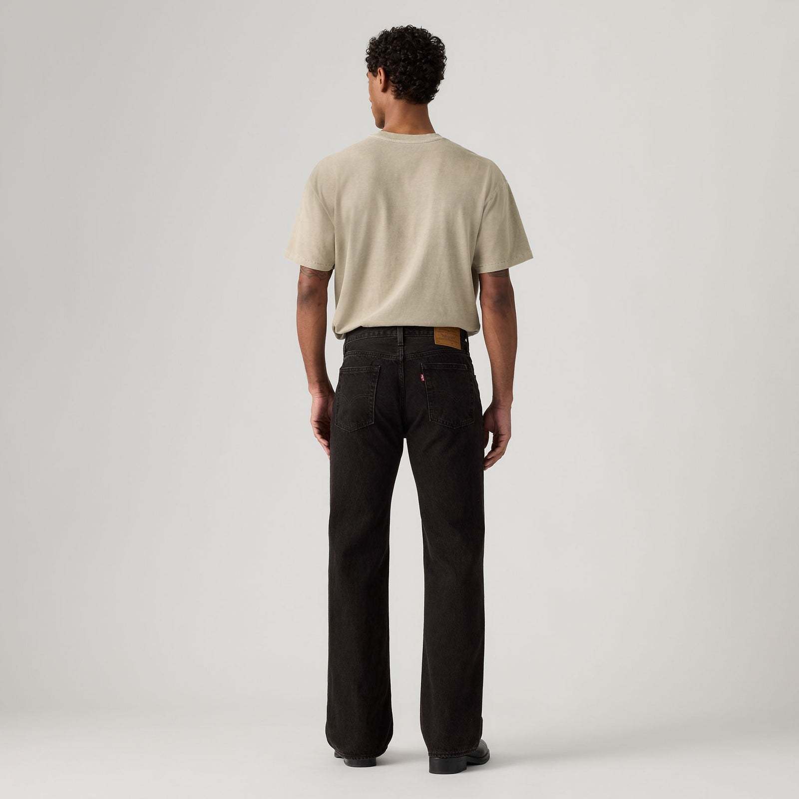 Main 2 - Levi's® Men's 567™ Relaxed Flare Jeans - A86300011