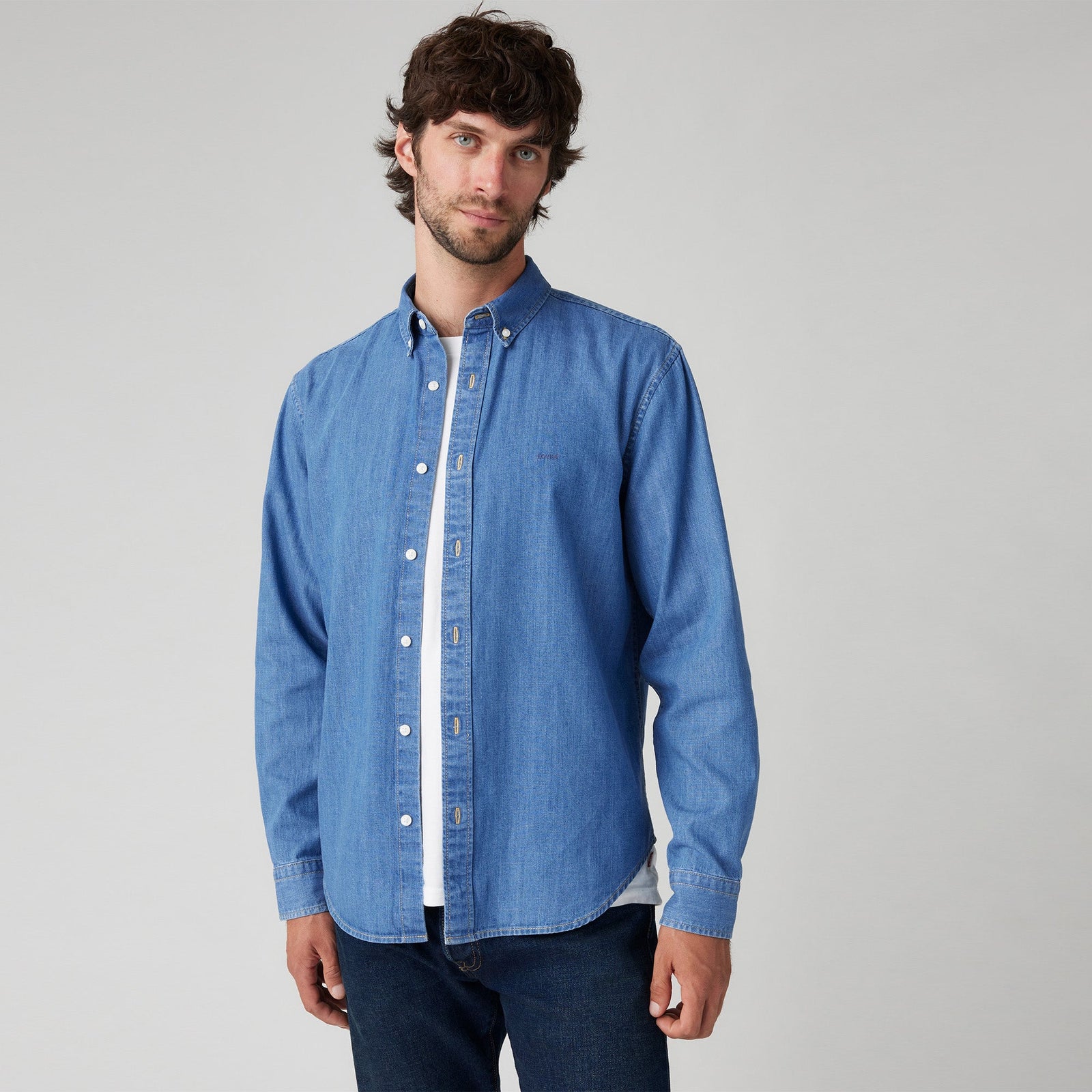 Main 3 - Levi's® Men's Authentic Button-Down Shirt - A72100025