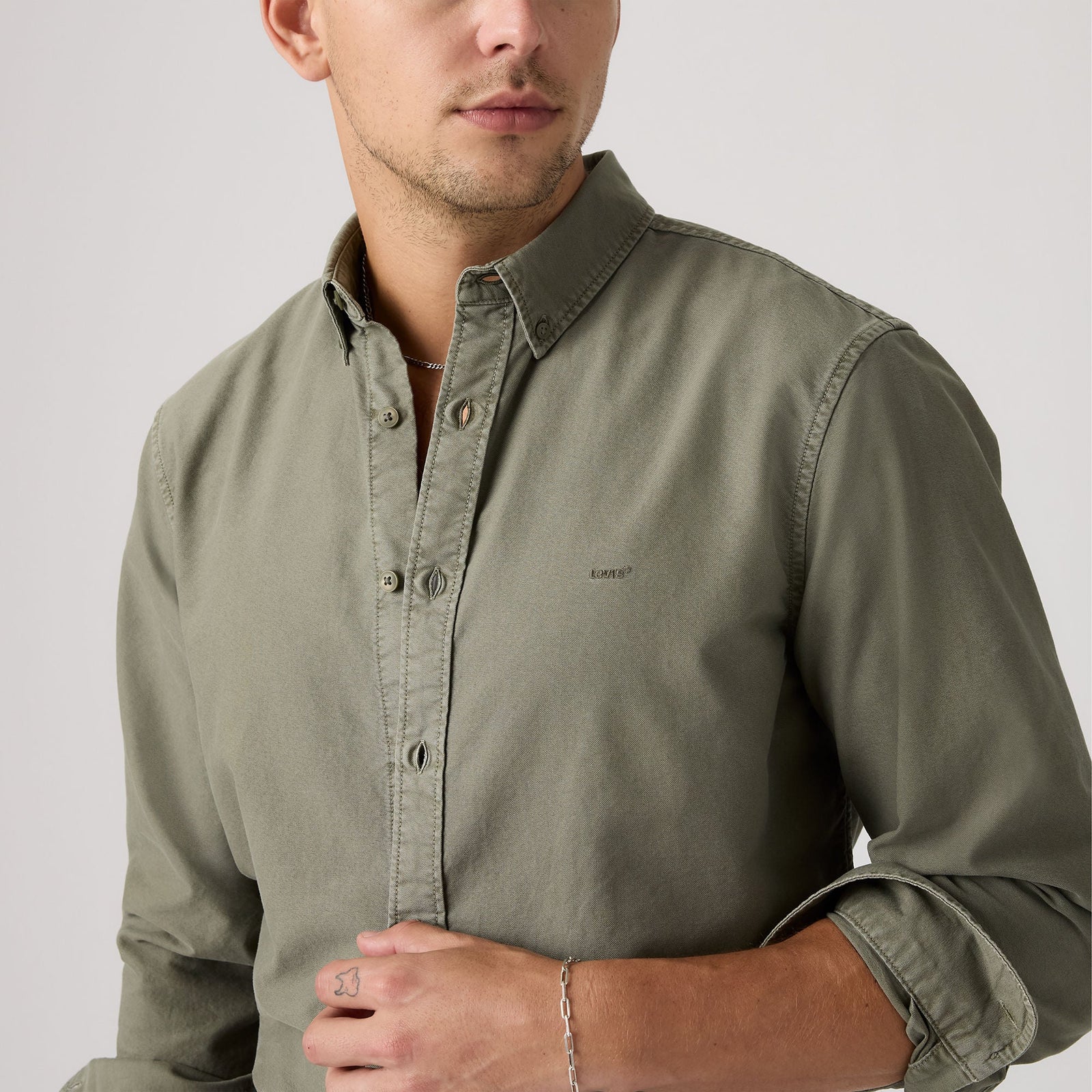 Main 4 - Levi's® Men's Authentic Button-Down Shirt - A72100053