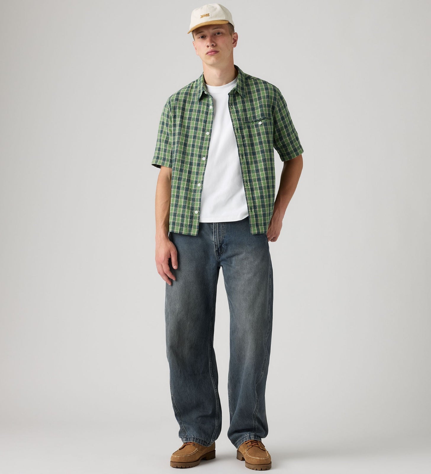 Main 1 - Levi's® Men's Baggy Barrel Jeans - 0057O0010