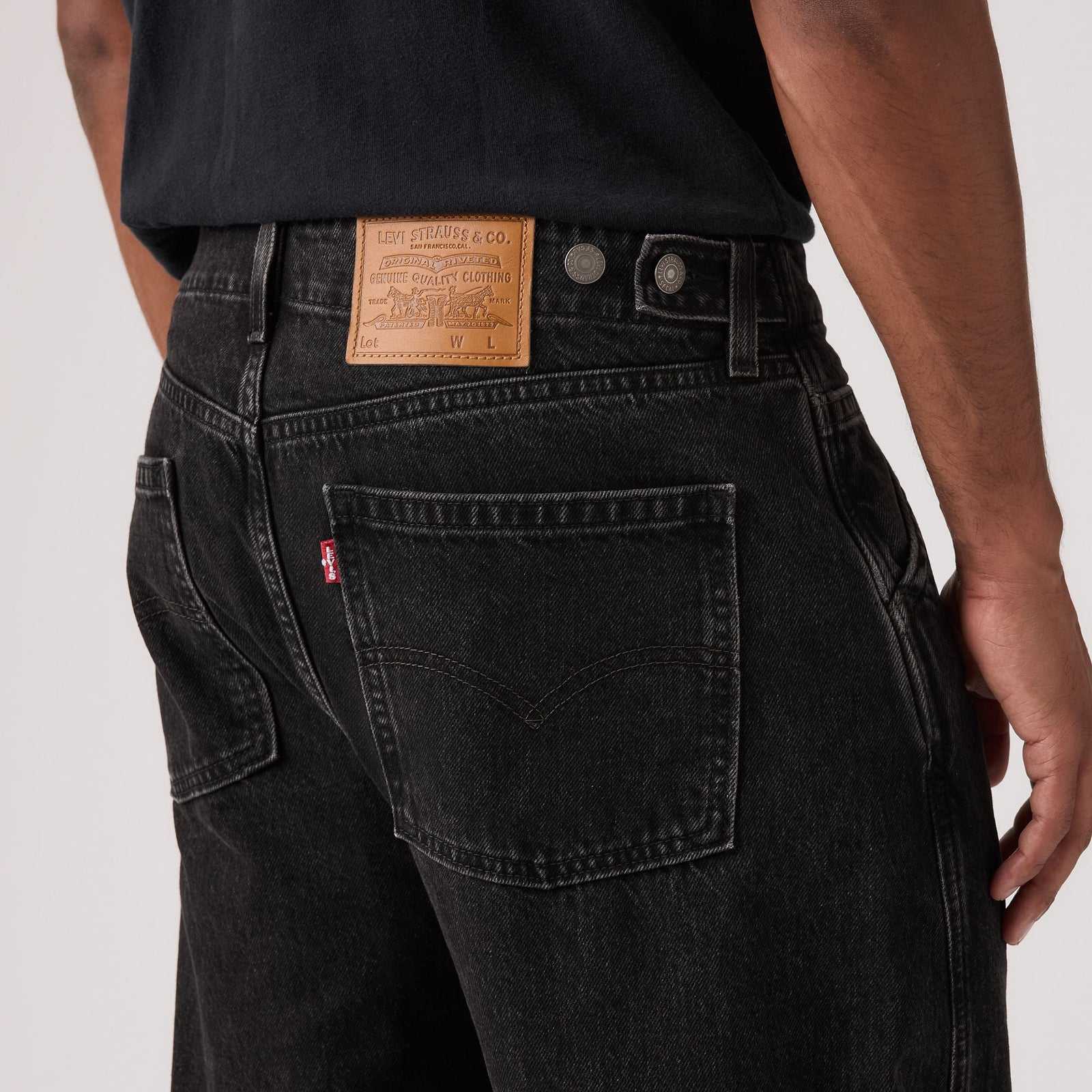 Main 6 - Levi's® Men's Baggy Barrel Jeans - 0057O0003