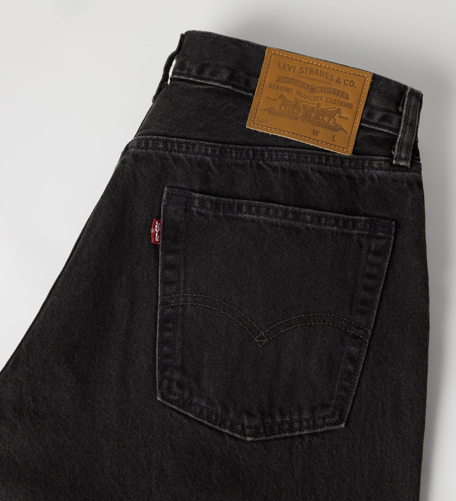 Main 7 - Levi's® Men's Baggy Wide-Leg Jeans - 0081B0000
