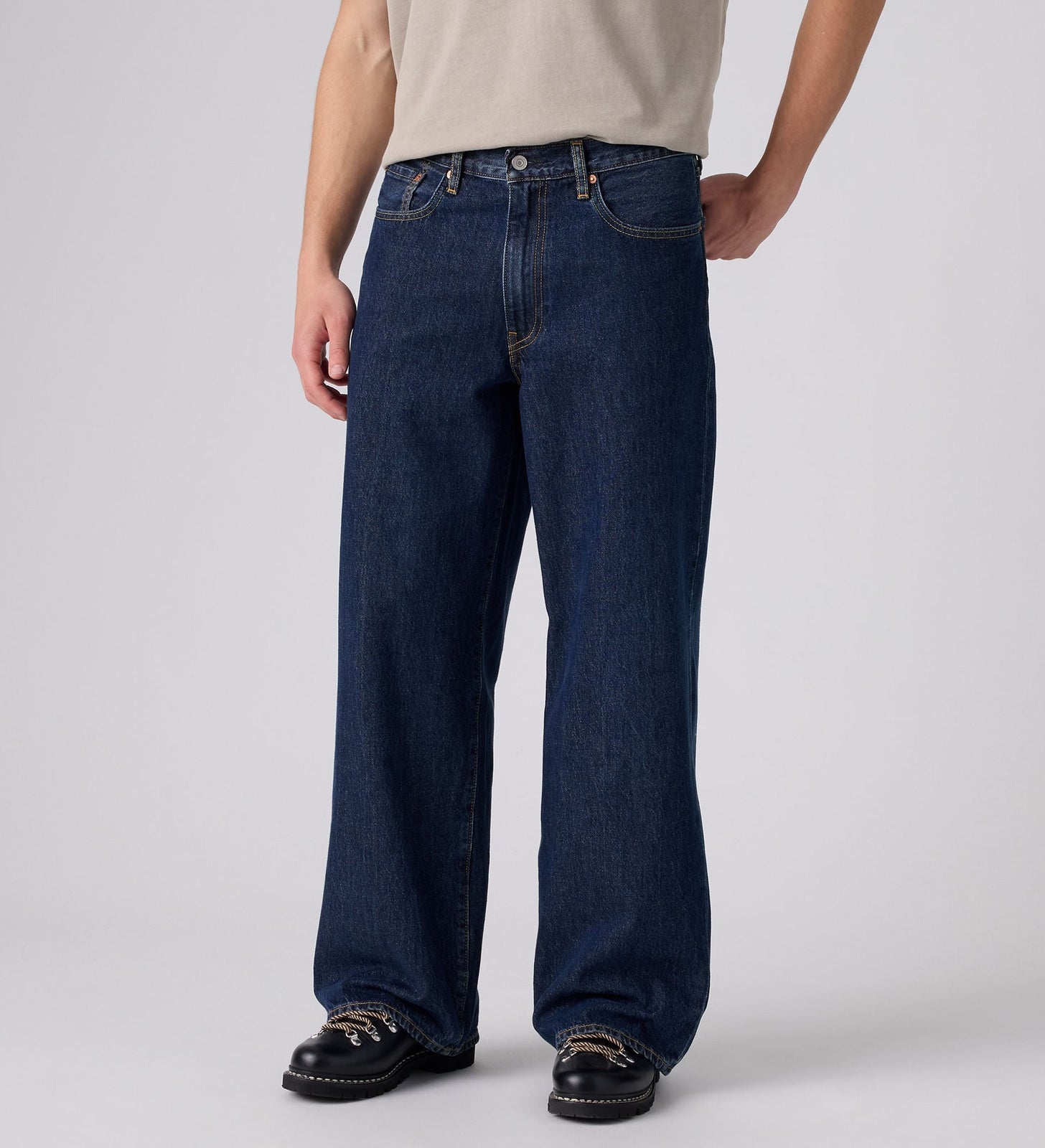 Main 5 - Levi's® Men's Baggy Wide-Leg Jeans - 0081B0001