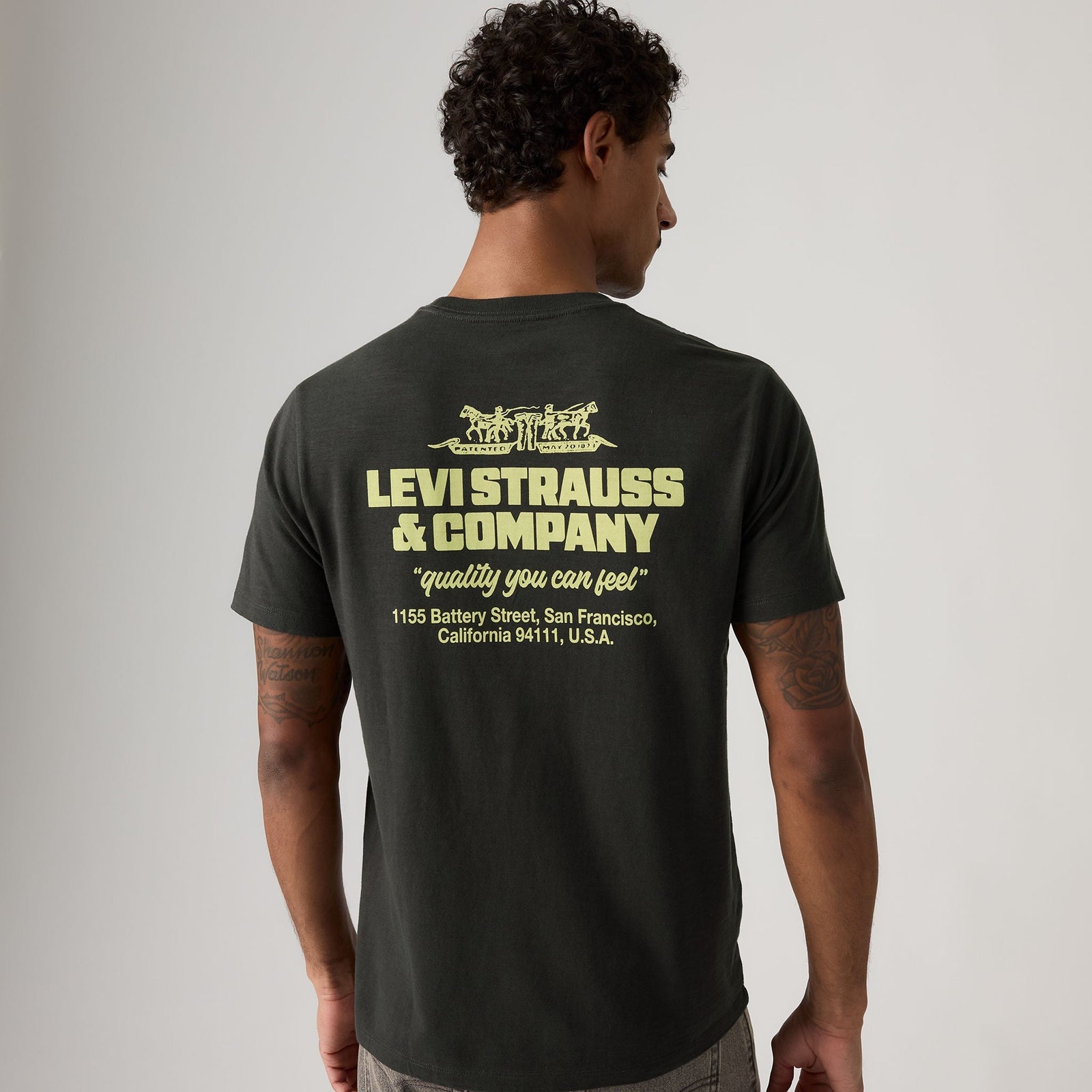 Main 1 - Levi's® Men's Classic Graphic T-Shirt - 224912165